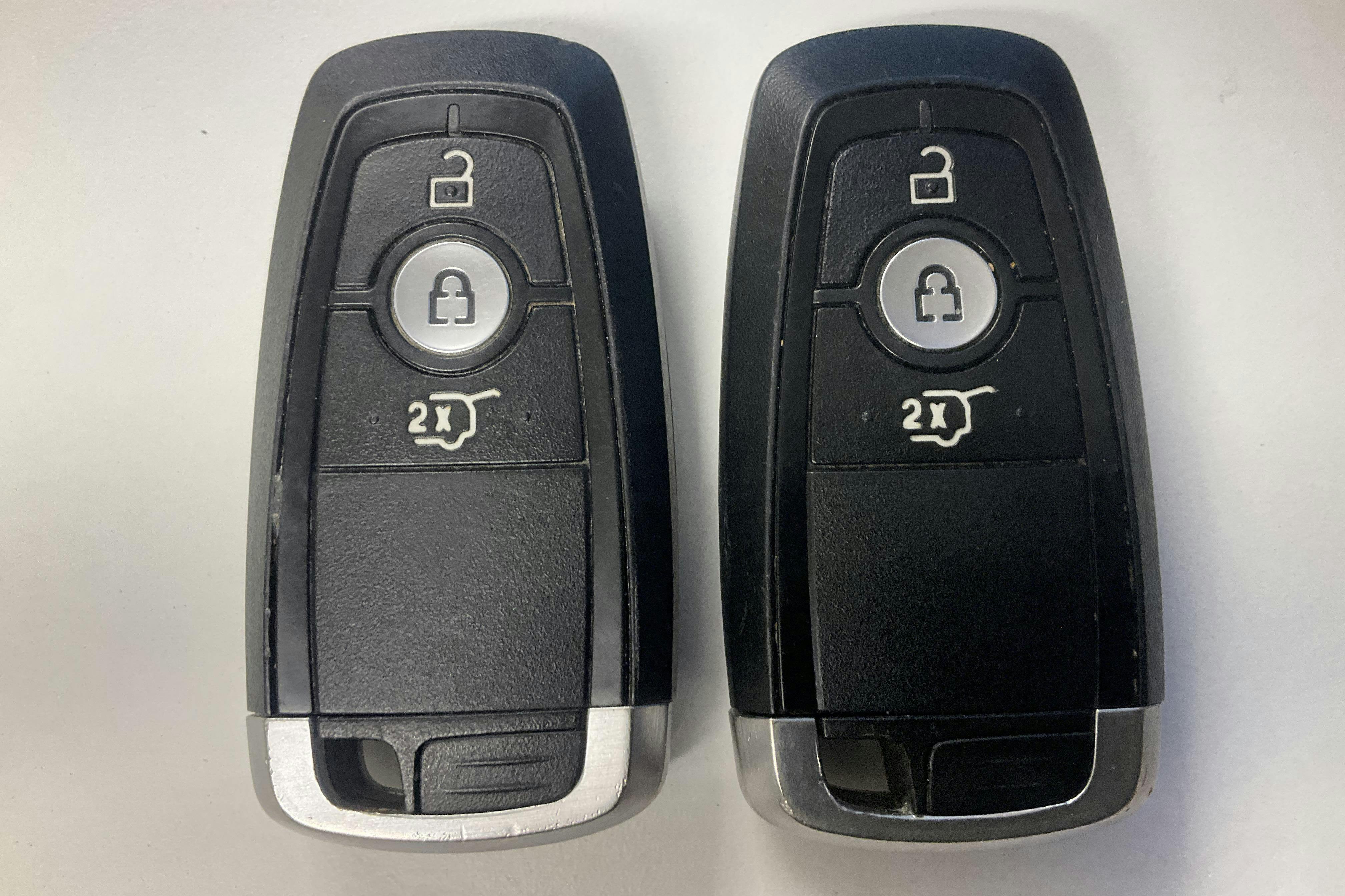 Presentation photo 18 of 18: Ford Explorer 3.0T EcoBoost (457hk) - 126 170 km - Automatic - white - 2020