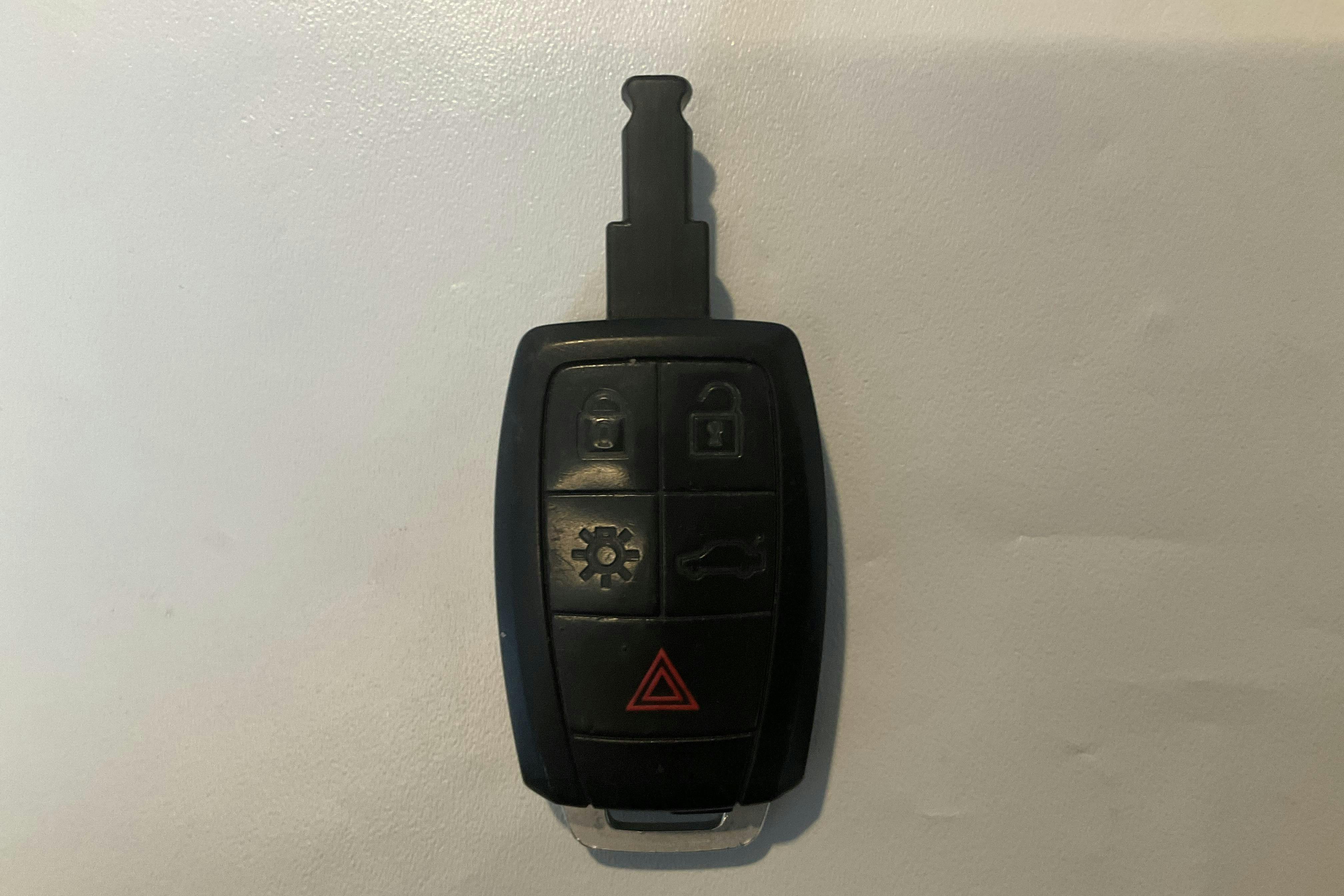 Presentation photo 11 of 11: Volvo V50 1.8F (125hk) - 180 410 km - Manual - gray - 2010