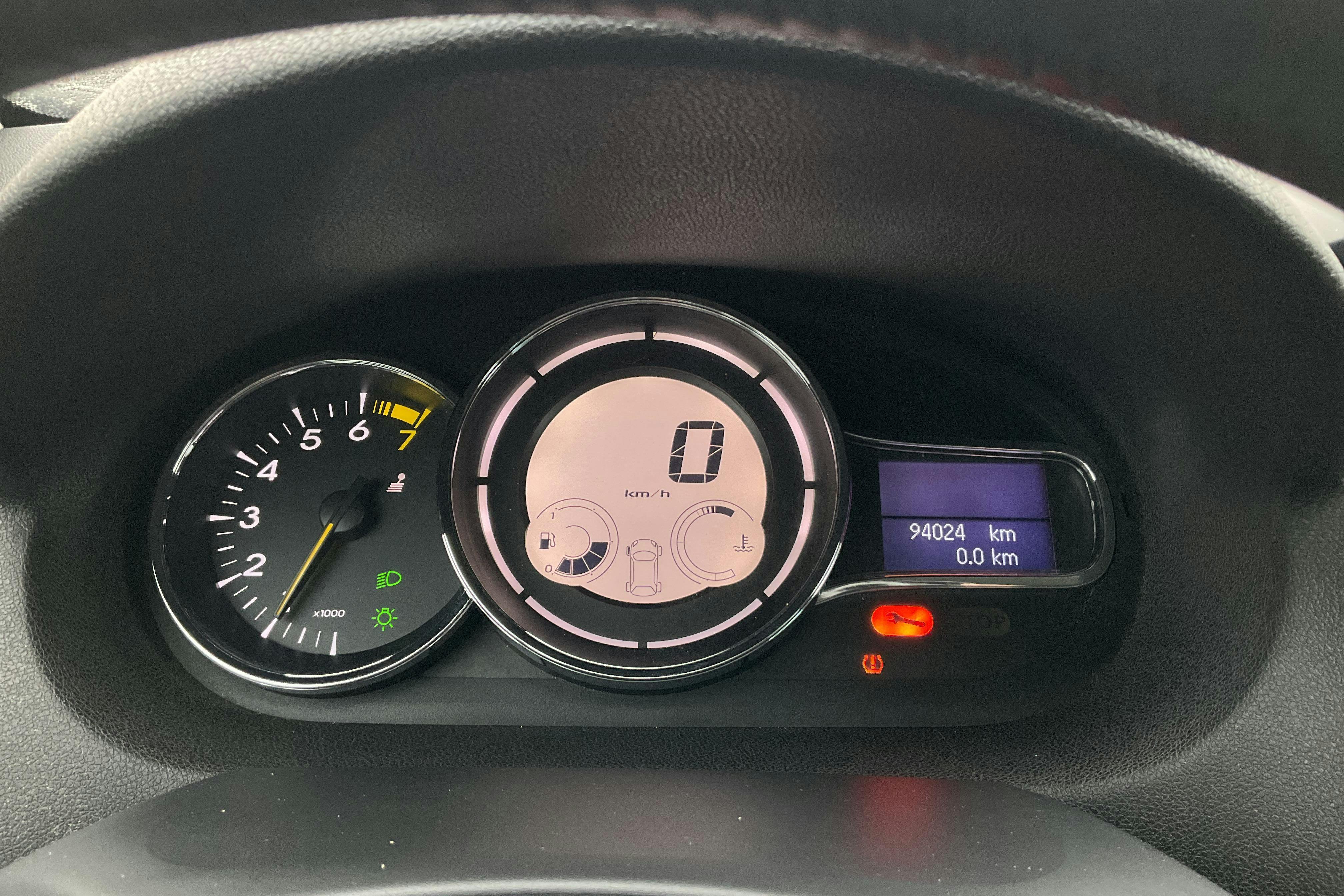 Presentationsfoto 10 av 10: Renault Mégane Phas III 1.2 TCe Sports Tourer (115hk) - 9 403 mil - Manuell - Dark Grey - 2015