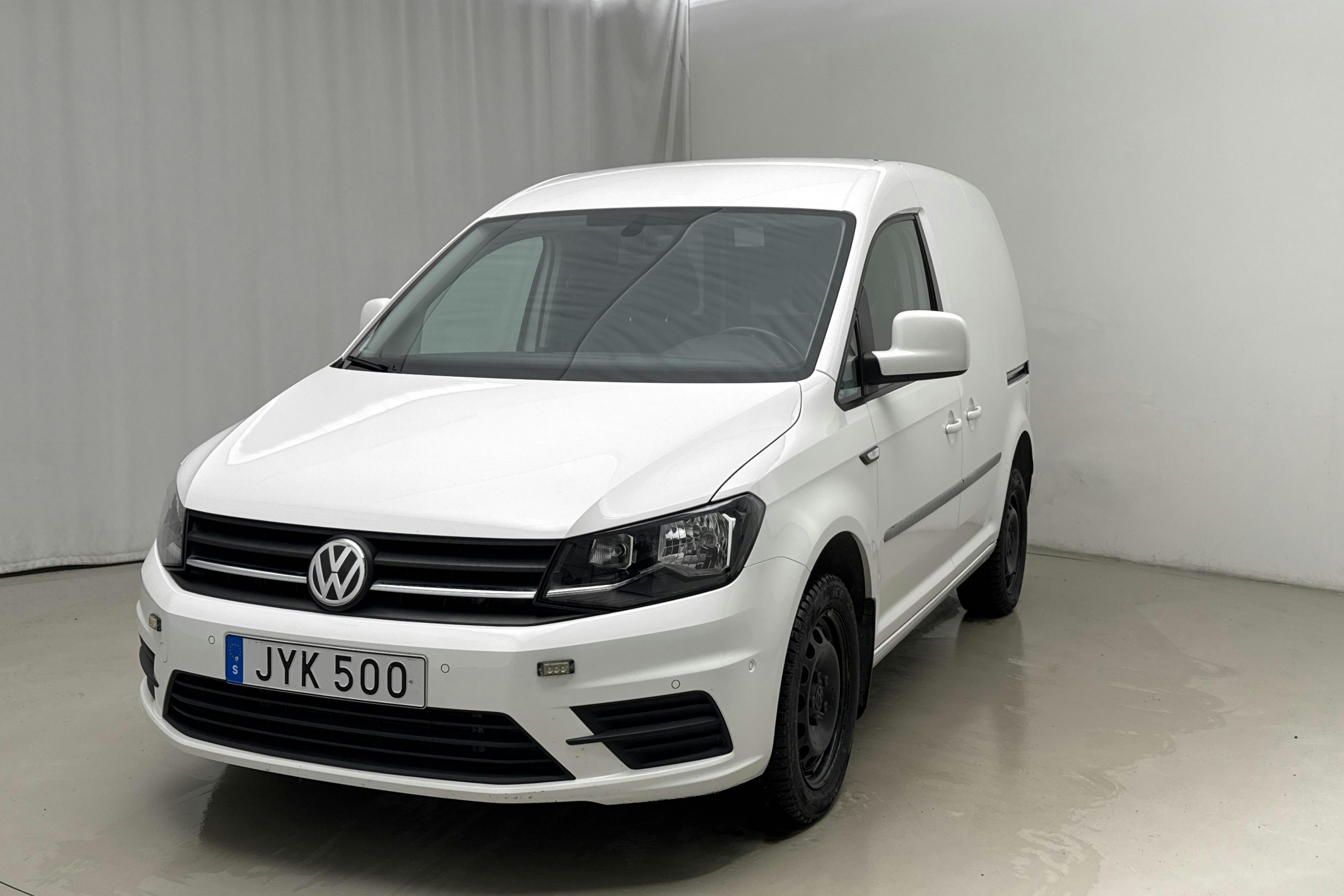 Esittelykuva 1 osoitteesta 15: VW Caddy 2.0 TDI Skåp 4MOTION (150hk) - 57 140 km - Automaattinen - valkoinen - 2018