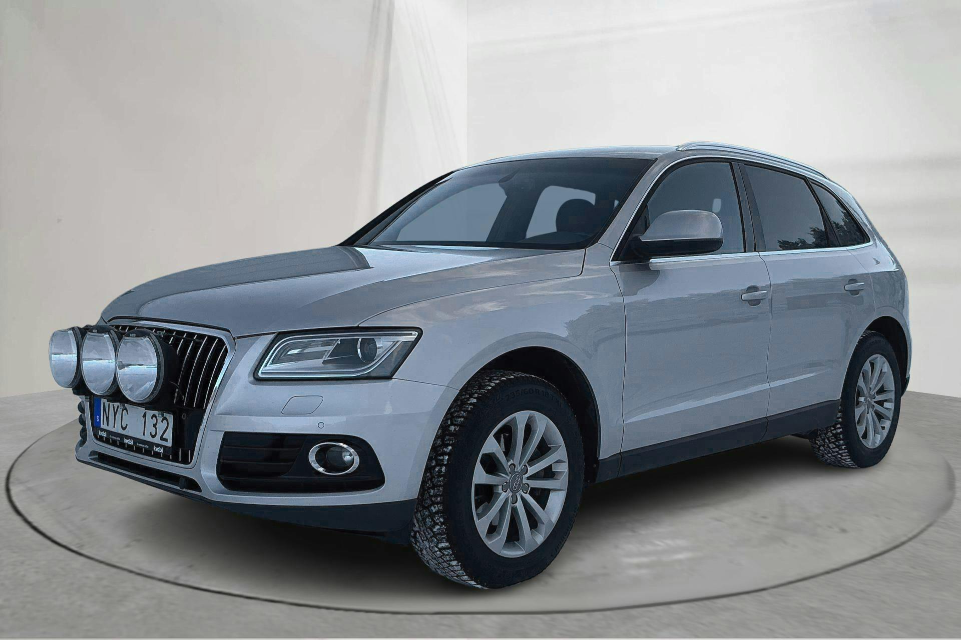 Presentationsfoto 1 av 15: Audi Q5 2.0 TDI quattro (177hk) - 15 054 mil - Automat - silver - 2014