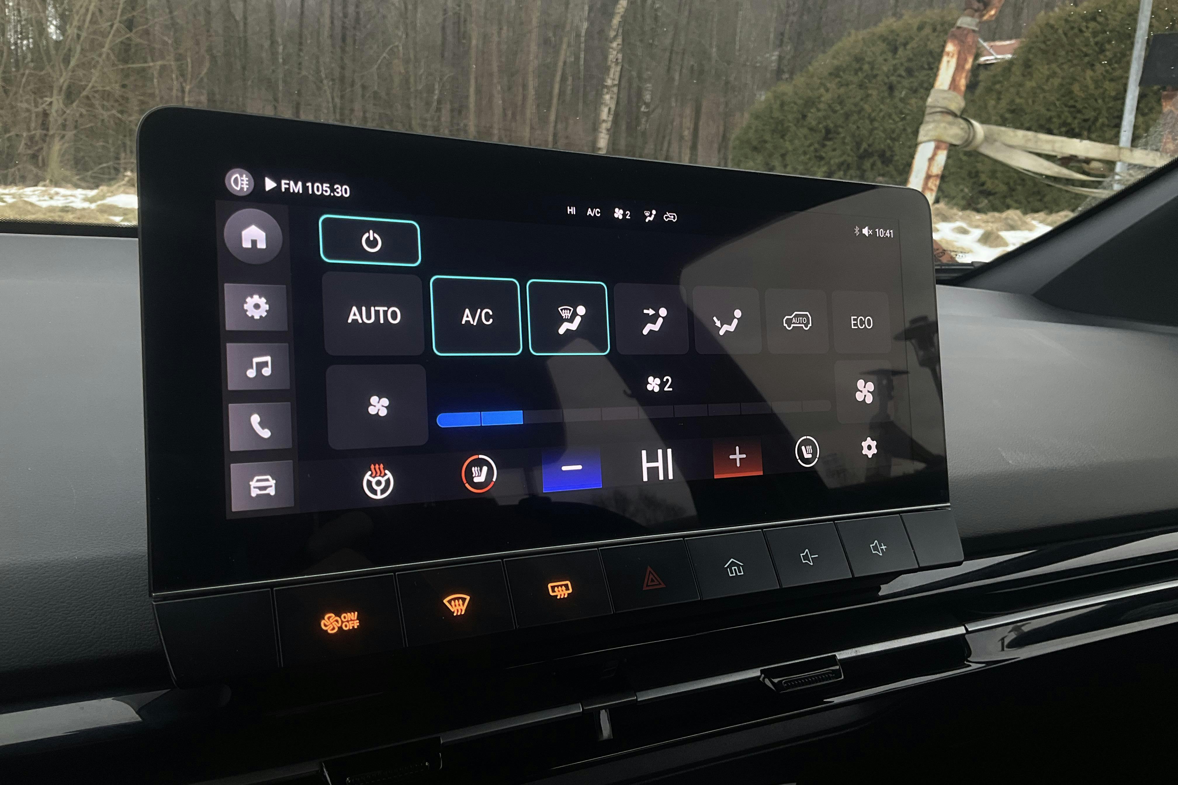 Presentationsfoto 14 av 14: MG MG4 51kWh (170hk) - 2 391 mil - Automat - svart - 2023