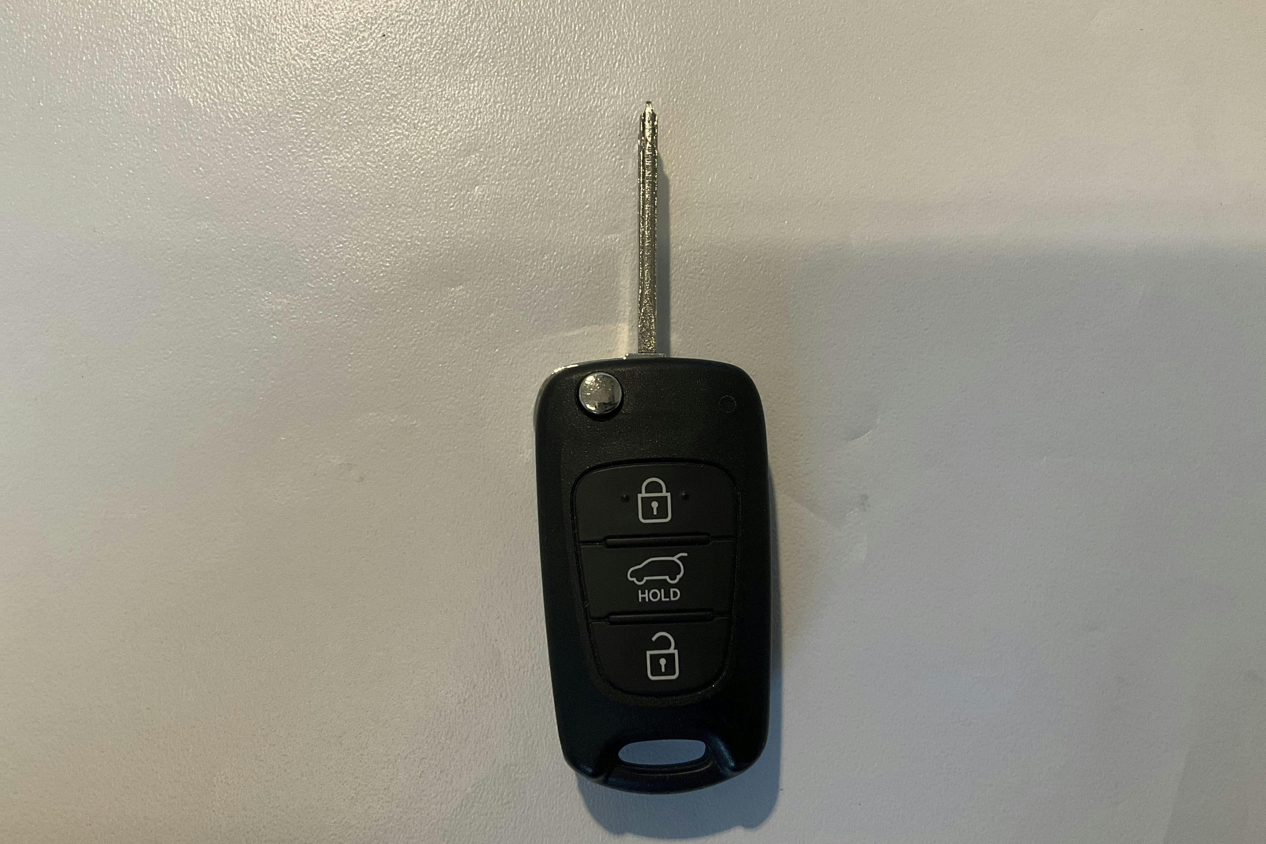 Presentationsfoto 12 av 12: KIA Cee'd 1.6 CRDi 5dr (128hk) - 16 526 mil - Manuell - Dark Blue - 2013