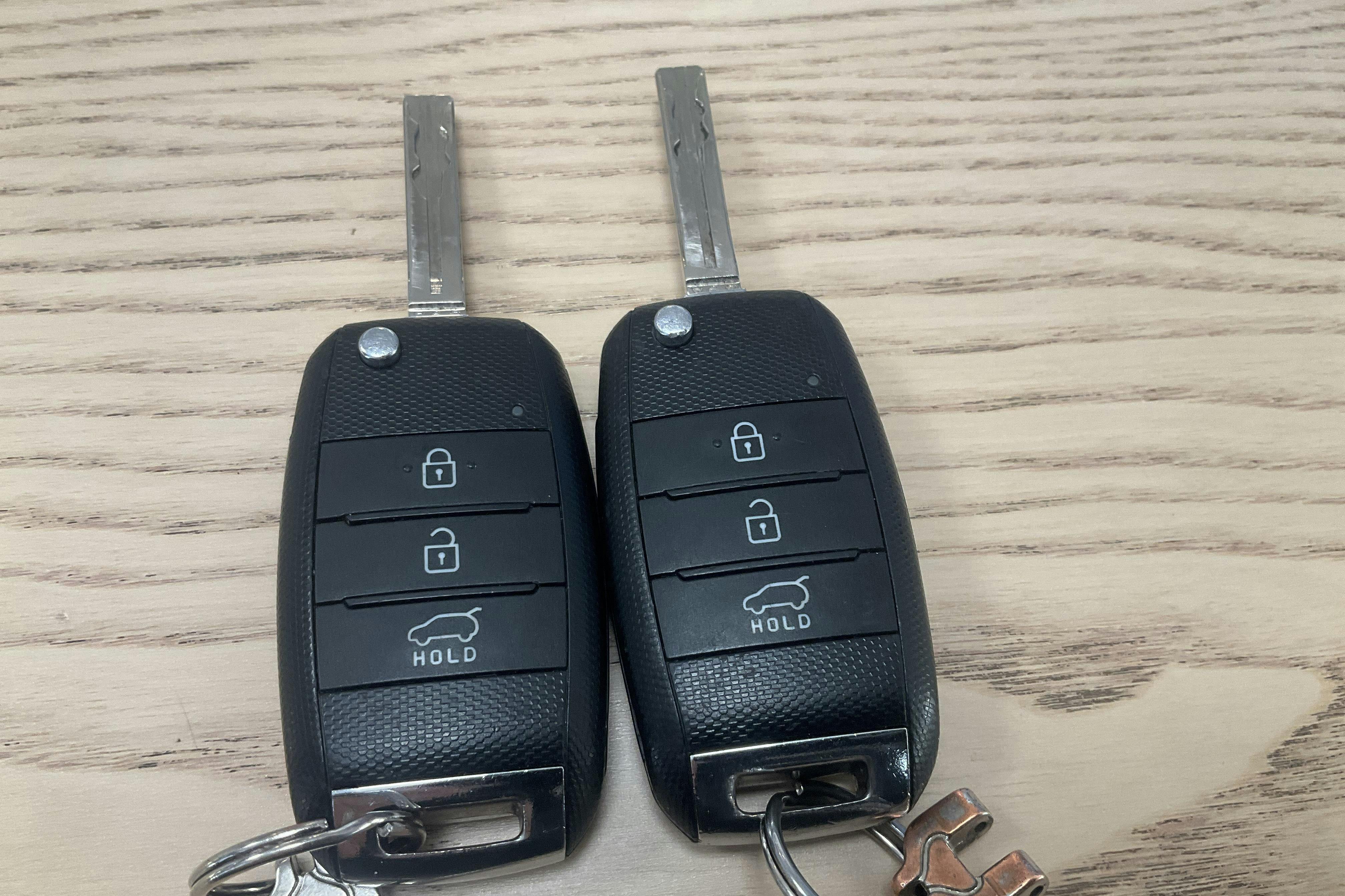 Presentation photo 14 of 14: KIA Cee'd 1.6 CRDi SW (128hk) - 141 060 km - Manual - gray - 2014