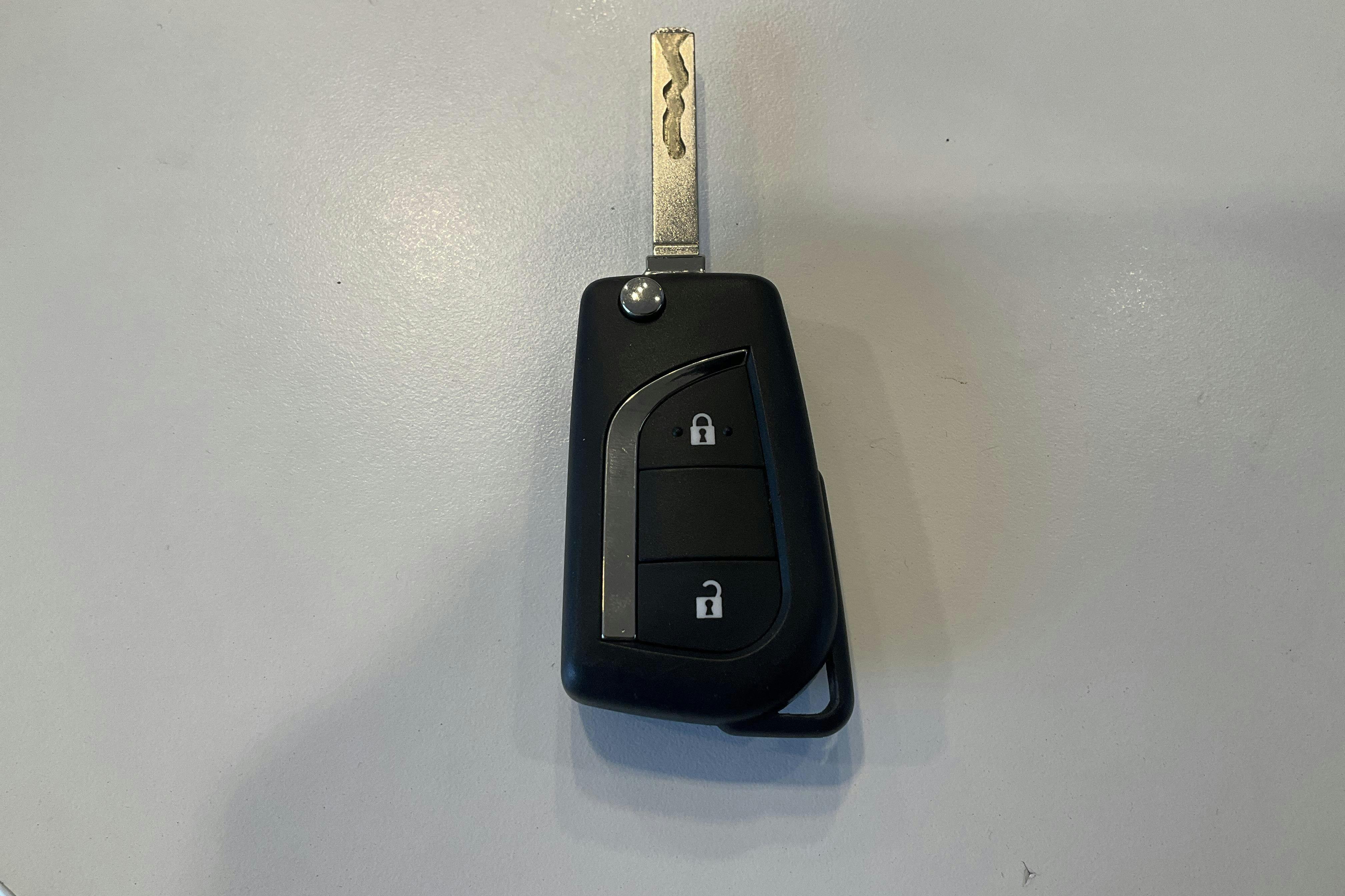 Presentationsfoto 16 av 16: Toyota Yaris 1.5 Hybrid 5dr (101hk) - 753 mil - Automat - vit - 2018