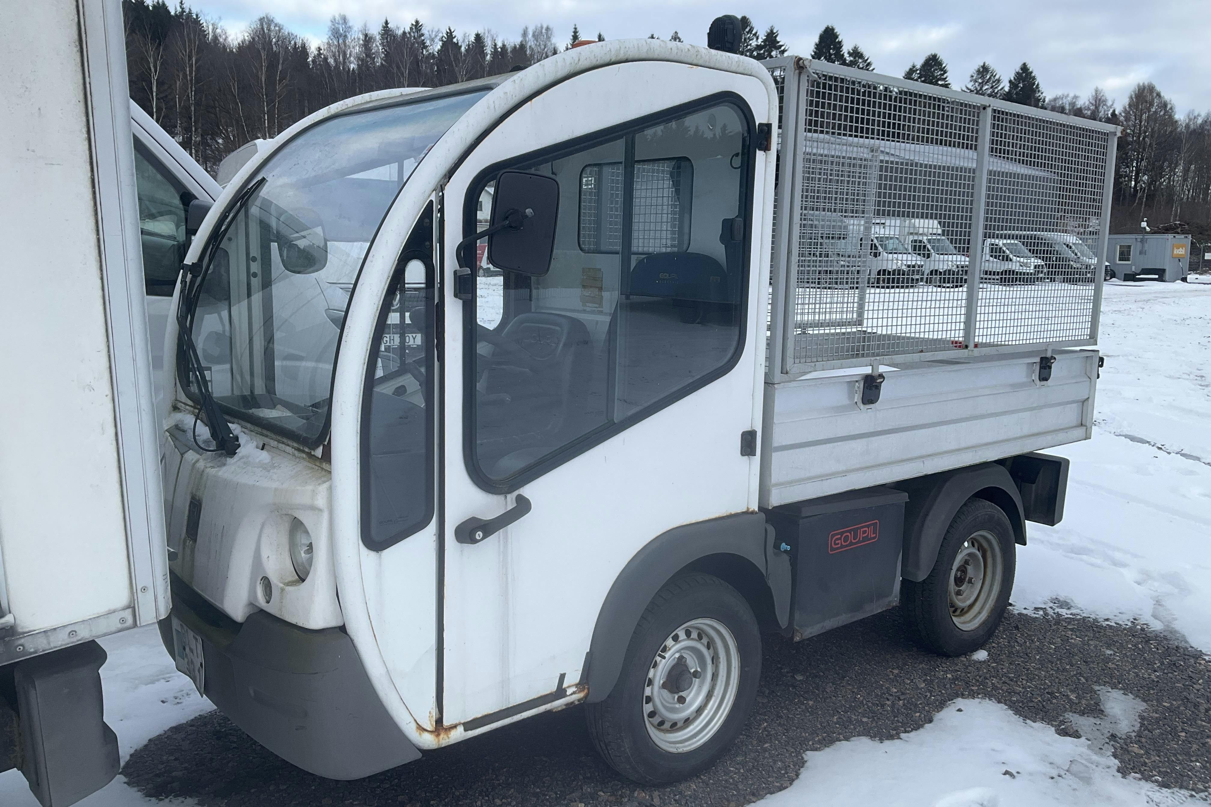 Presentationsfoto 1 av 10: GOUPIL G3 GOUPIL G3 - 0 km - Manuell - vit - 2008