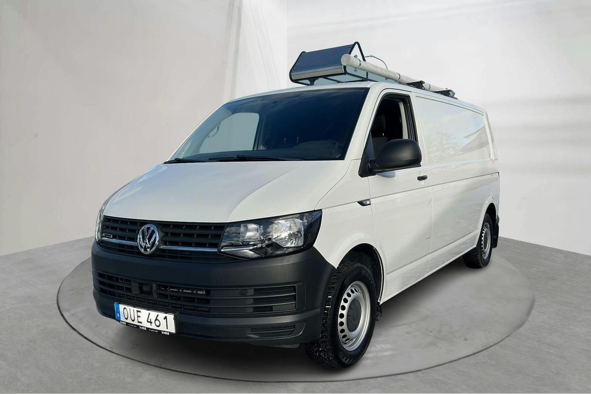Presentationsfoto 1 av 19: VW Transporter T6 2.0 TDI BMT Skåp 4MOTION (150hk) - 11 305 mil - Manuell - vit - 2017