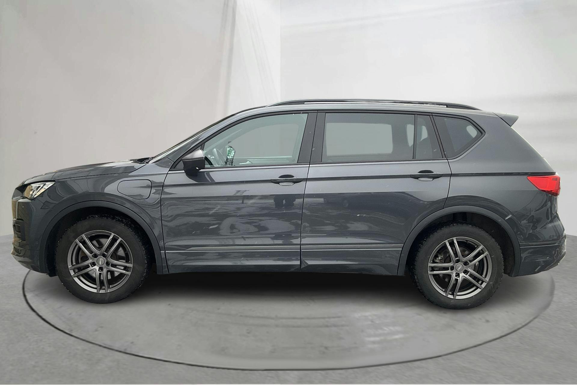 Presentationsfoto 2 av 19: Seat Tarraco 1.4 TSI e-hybrid (245hk) - 10 712 mil - Automat - grå - 2021