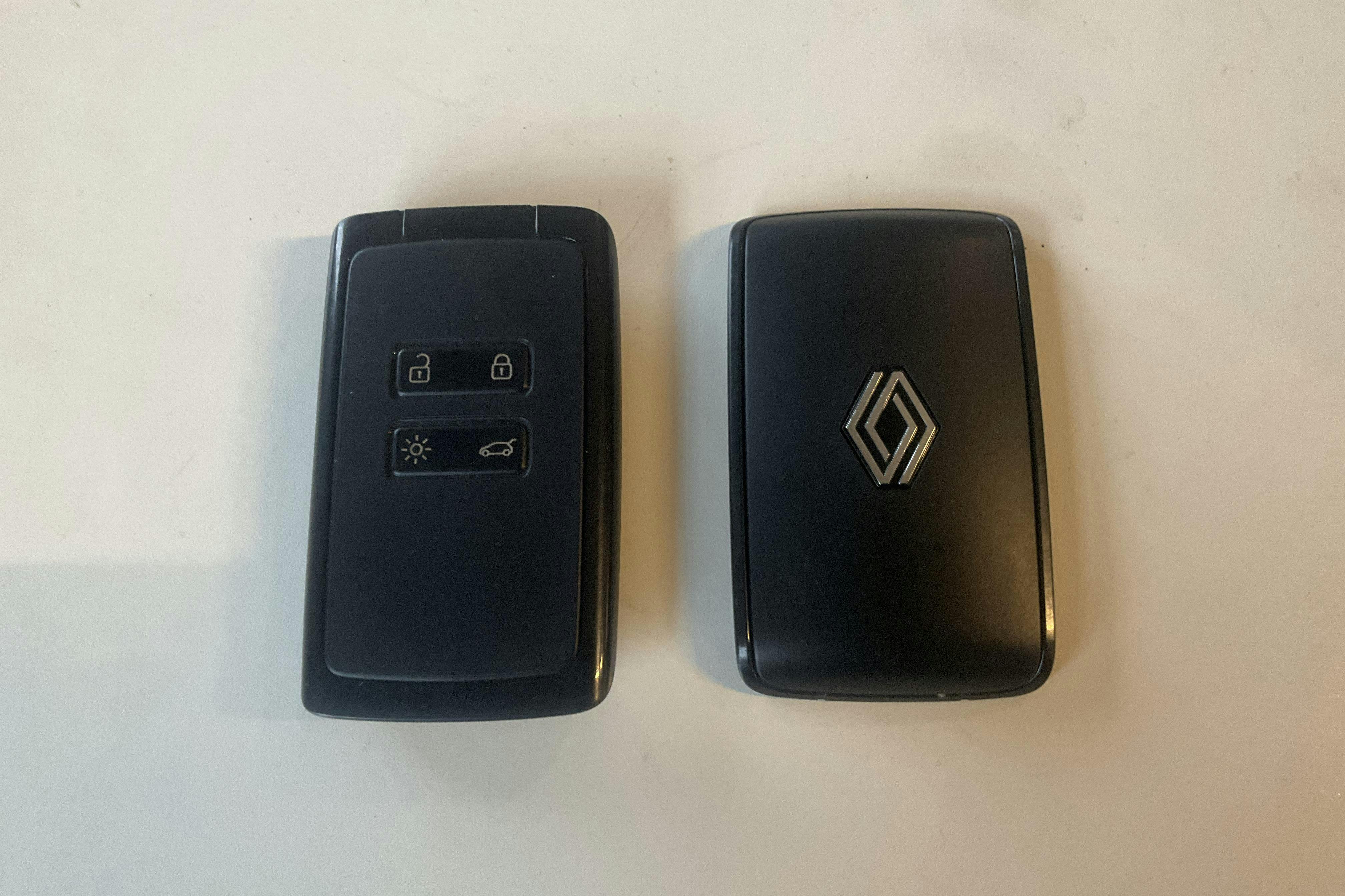 Presentationsfoto 21 av 21: Renault Mégane E-TECH 60kWh (220hk) - 5 171 mil - Automat - 2022