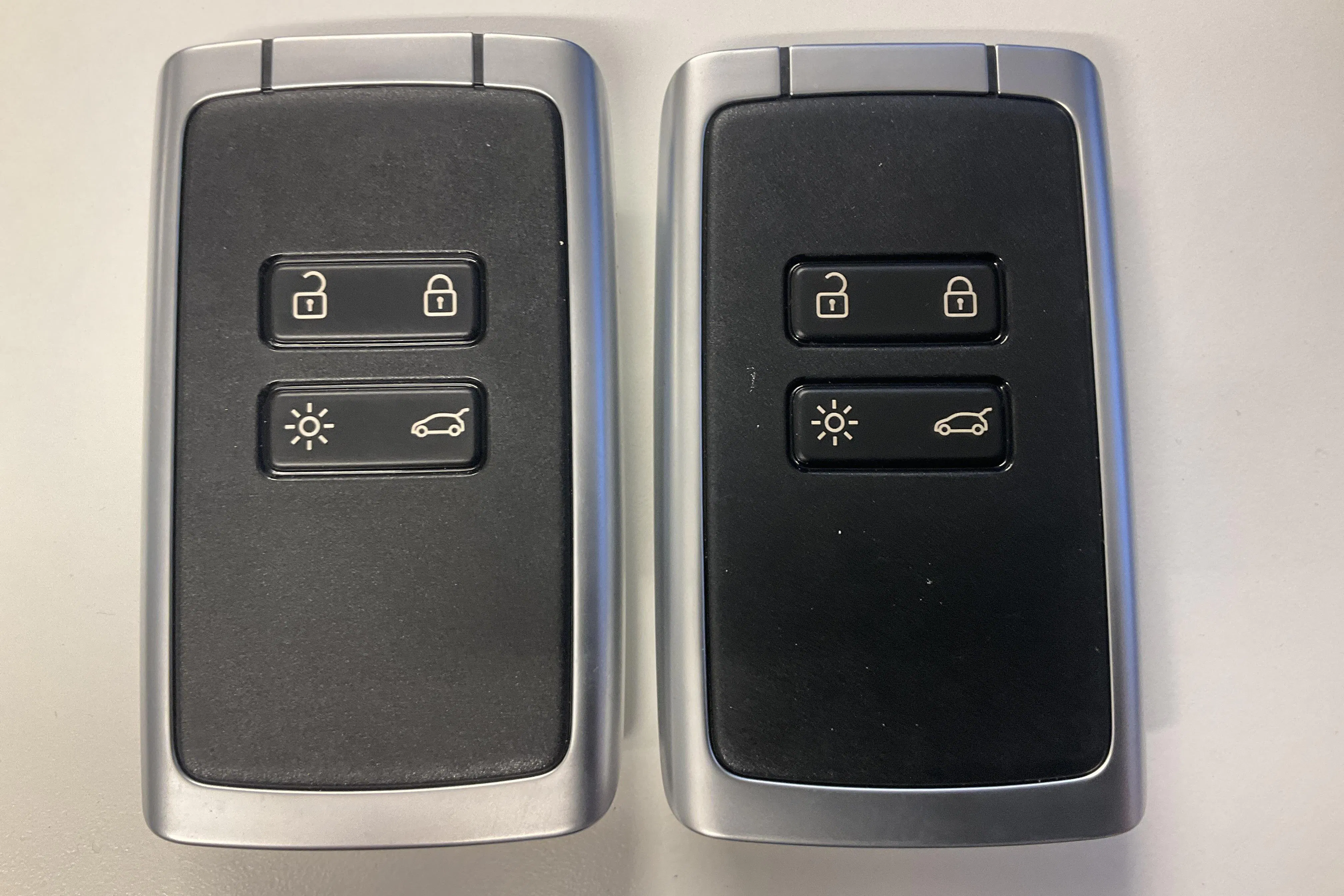 Presentation photo 15 of 15: Renault Espace 1.6 dCi (160hk) - 123 050 km - Automatic - brown - 2016