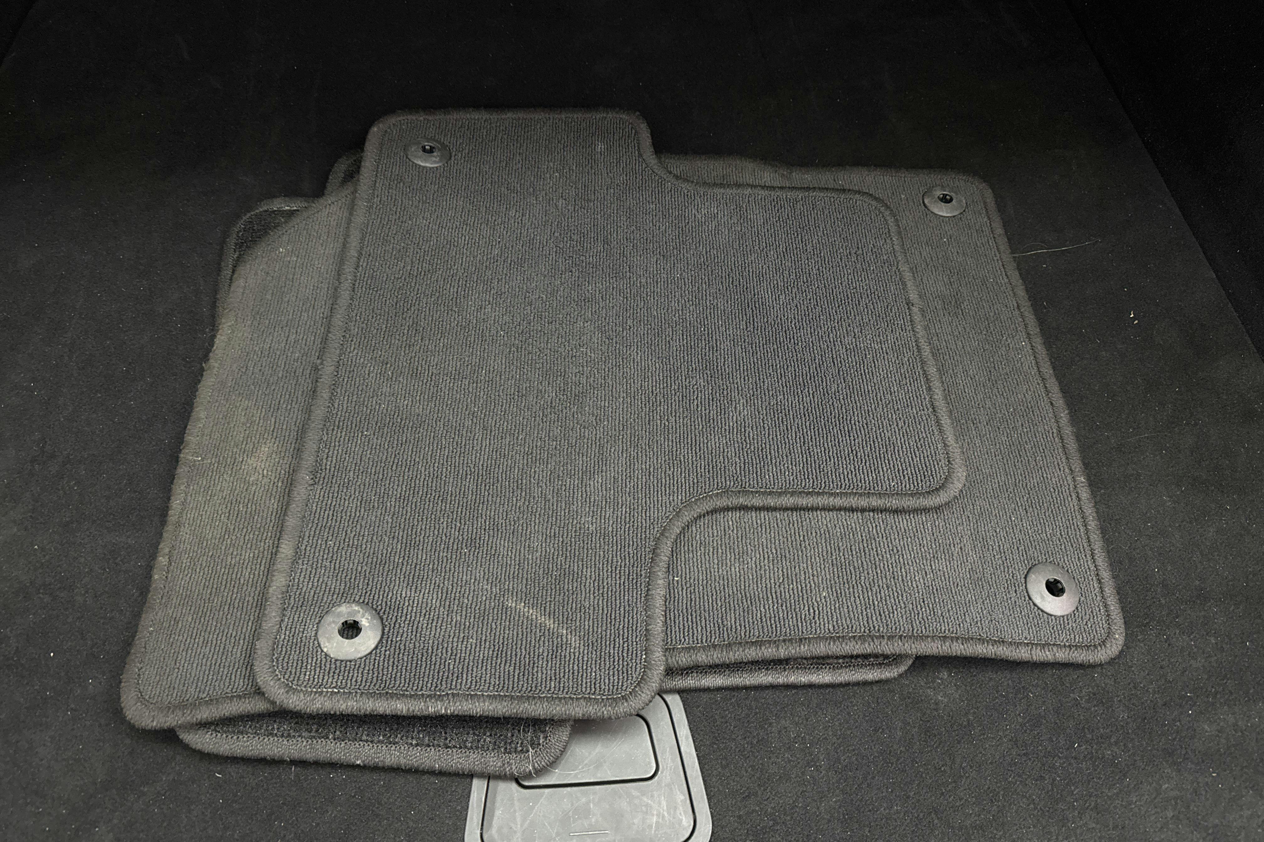 Presentation photo 24 of 24: Volvo XC60 T6 AWD Recharge (350hk) - 50 870 km - Automatic - black - 2023