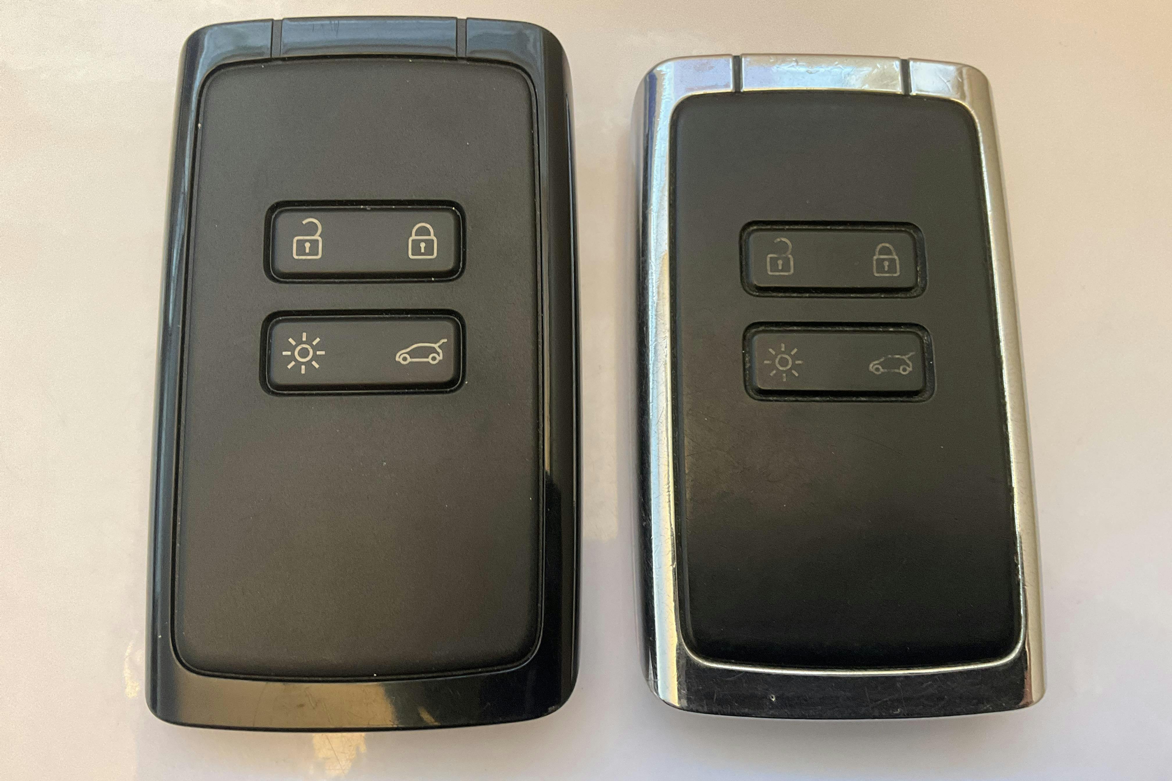 Presentationsfoto 14 av 14: Renault Mégane 1.5 dCi Sport Tourer (110hk) - 14 114 mil - Automat - vit - 2017