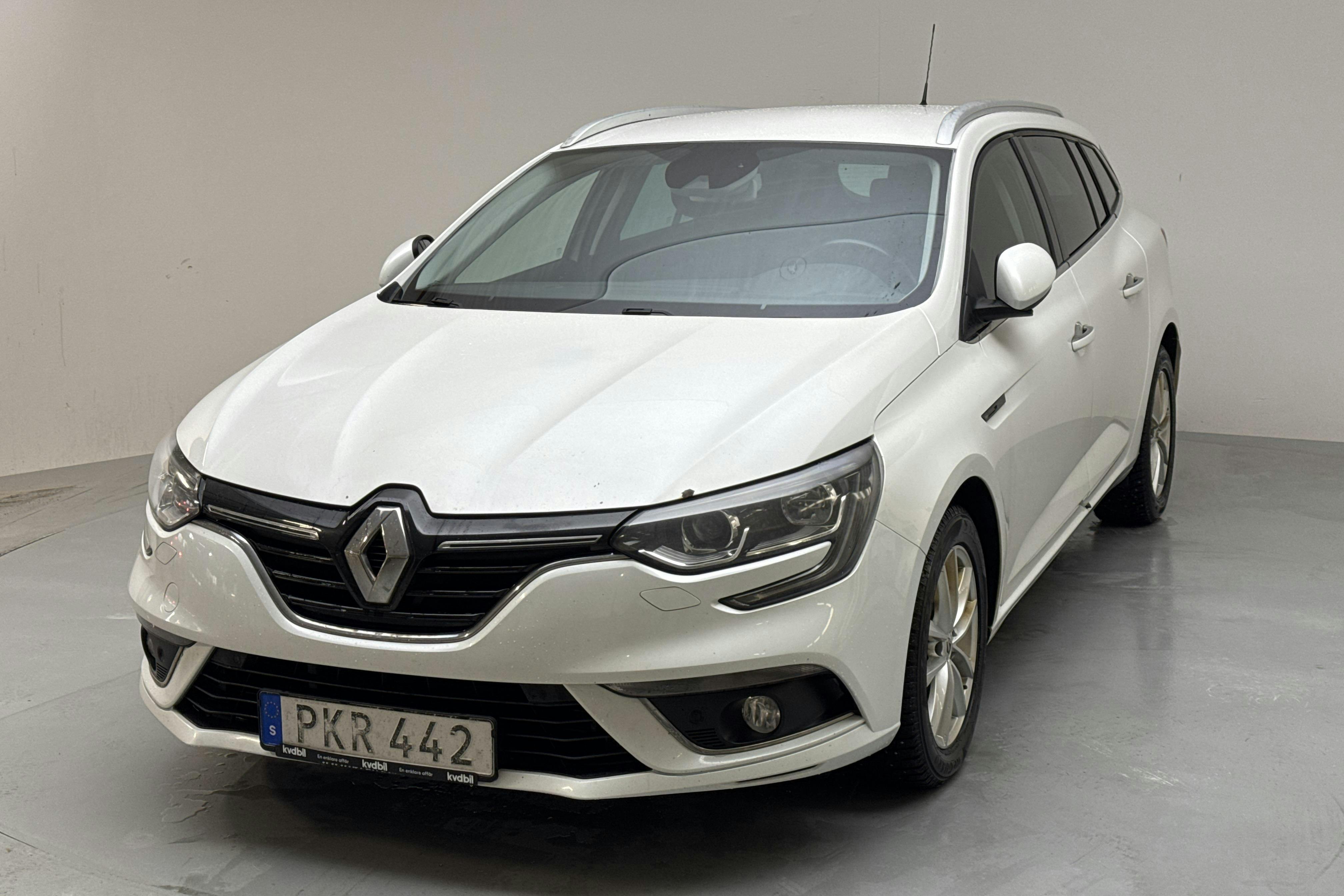 Presentationsfoto 1 av 14: Renault Mégane 1.5 dCi Sport Tourer (110hk) - 14 114 mil - Automat - vit - 2017