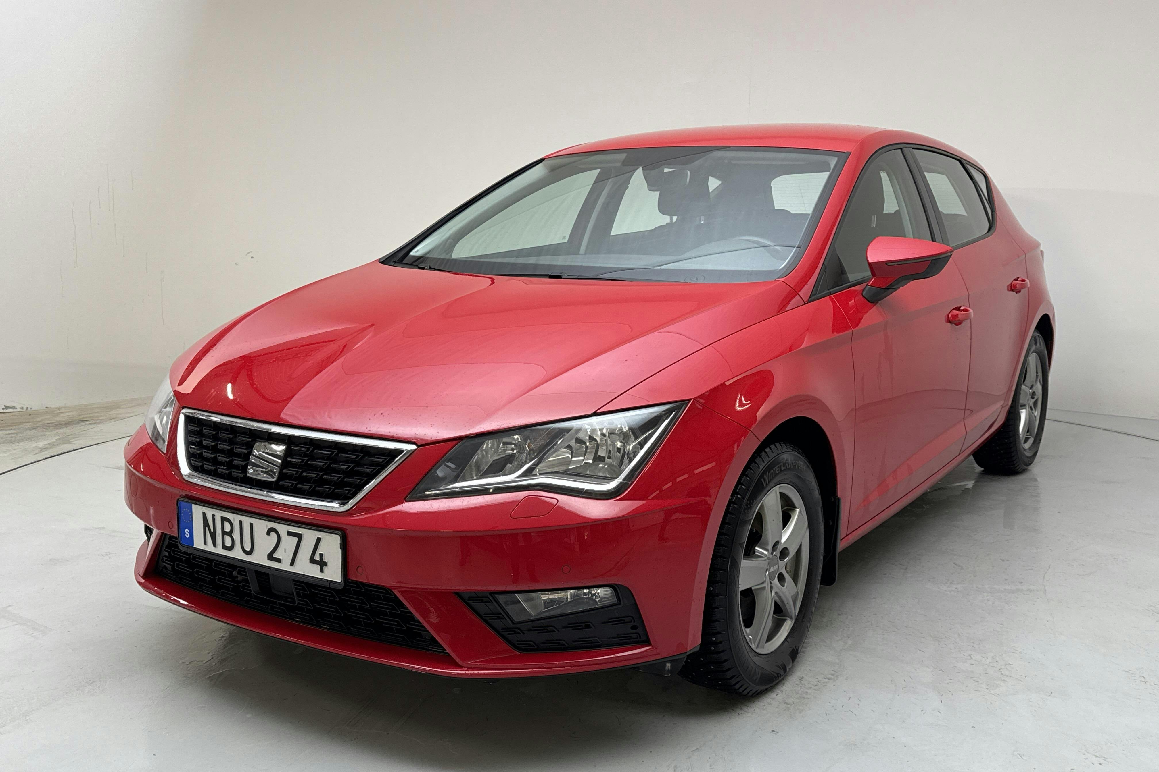 Presentationsfoto 1 av 13: Seat Leon 1.2 TSI 5dr (110hk) - 7 563 mil - Manuell - röd - 2017