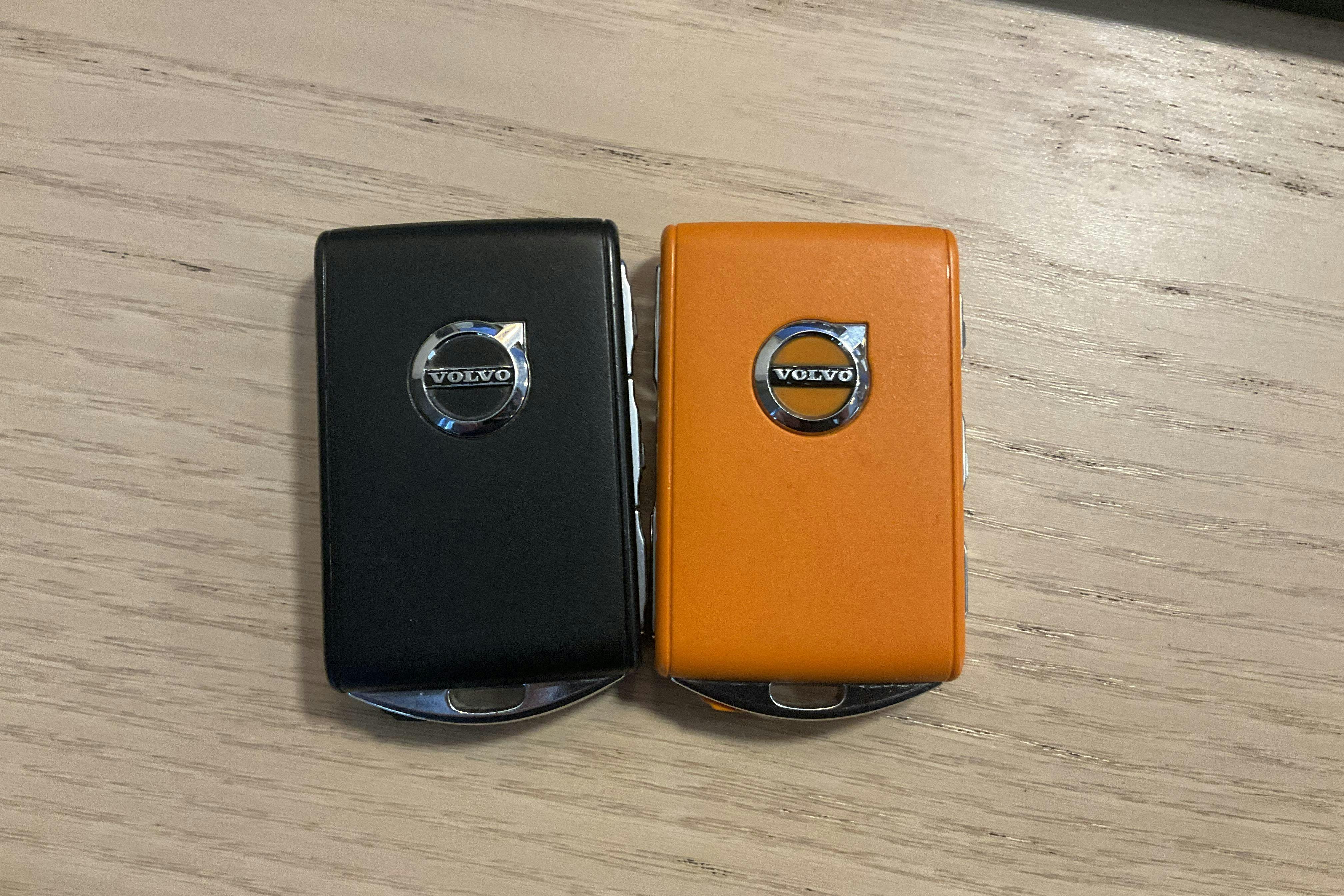 Presentationsfoto 16 av 16: Volvo V90 T6 AWD Twin Engine (340hk) - 13 982 mil - Automat - Dark Grey - 2021