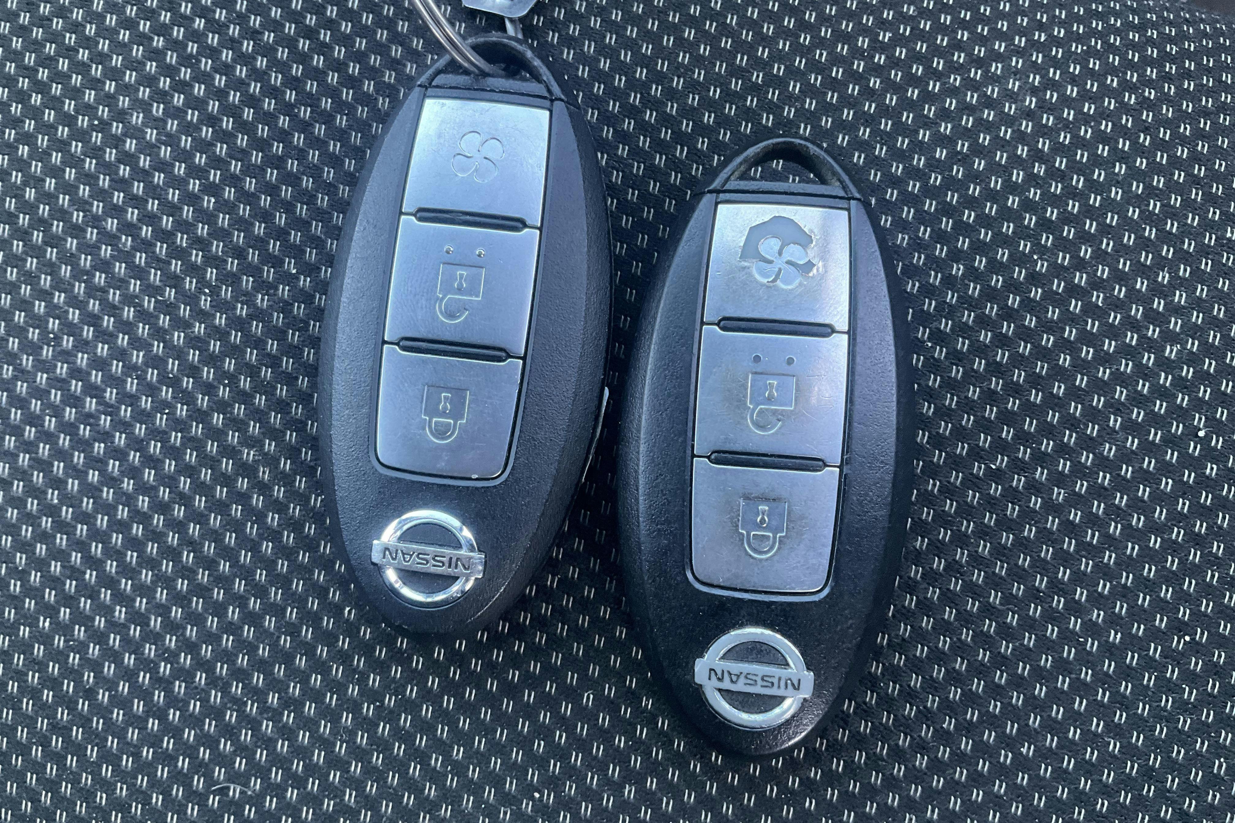 Presentationsfoto 15 av 15: Nissan e-NV200 40kWh (109hk) - 8 540 mil - Automat - röd - 2018