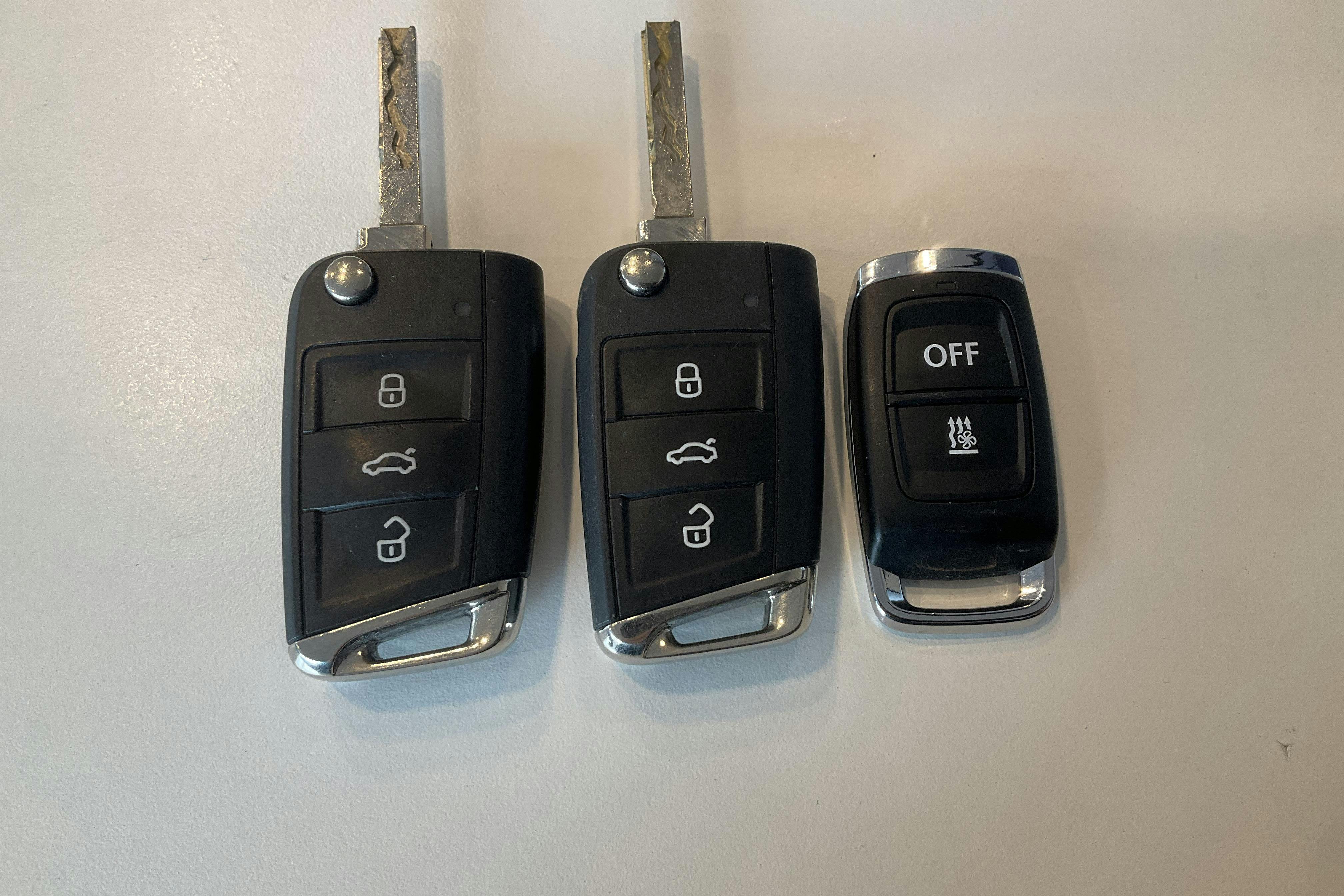 Presentation photo 17 of 17: VW Tiguan Allspace 2.0 TDI 4MOTION (200hk) - 87 940 km - Automatic - white - 2022