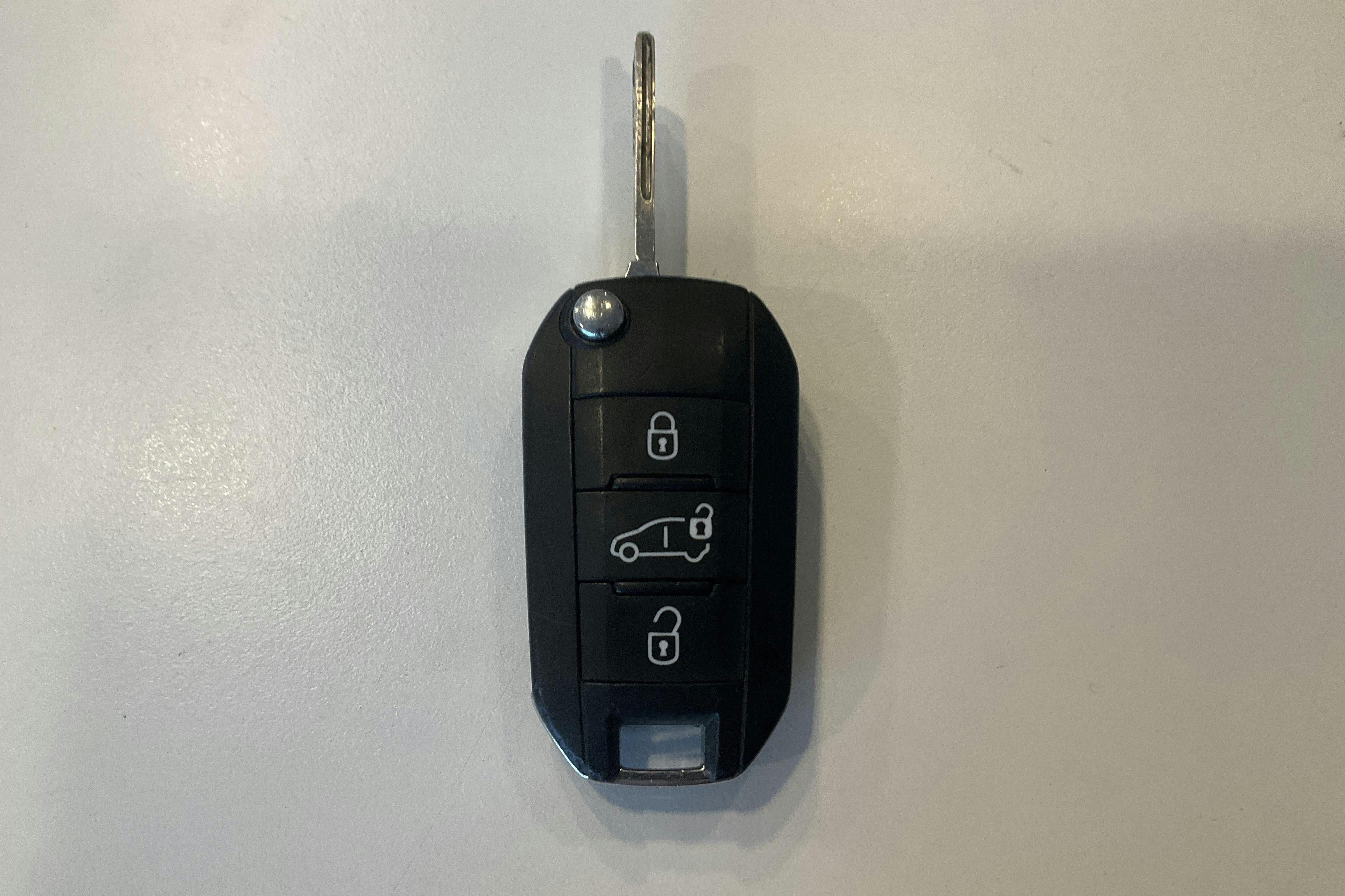 Esitlusfoto 11 aadressil 11: Citroën Berlingo 1.5 BlueHDi Skåp (130hk) - 95 600 km - Automaatne - valge - 2020