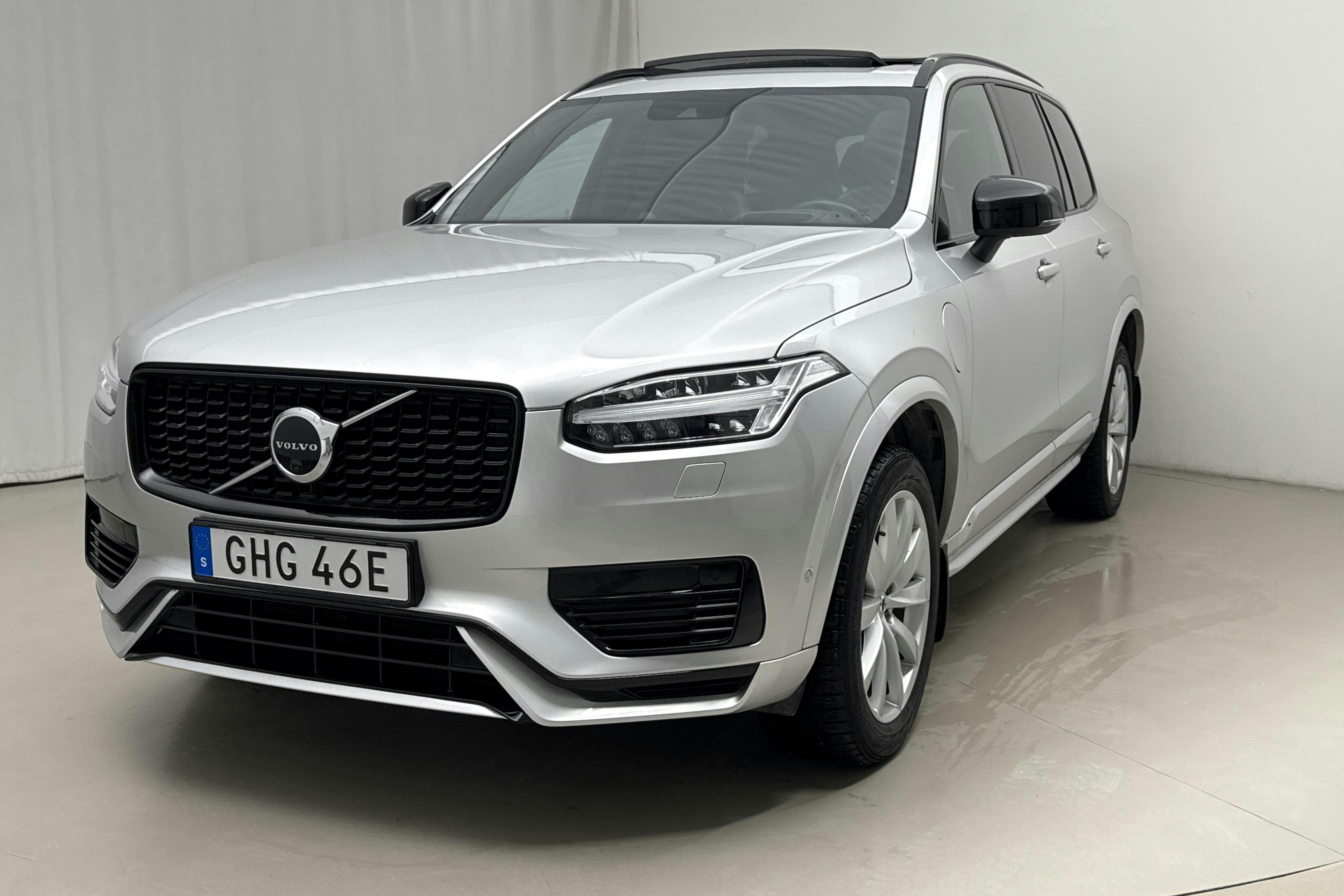 Presentation photo 1 of 26:  XC90 T8 AWD Twin Engine (390hk) - 77 350 km - Automatic - silver - 2021