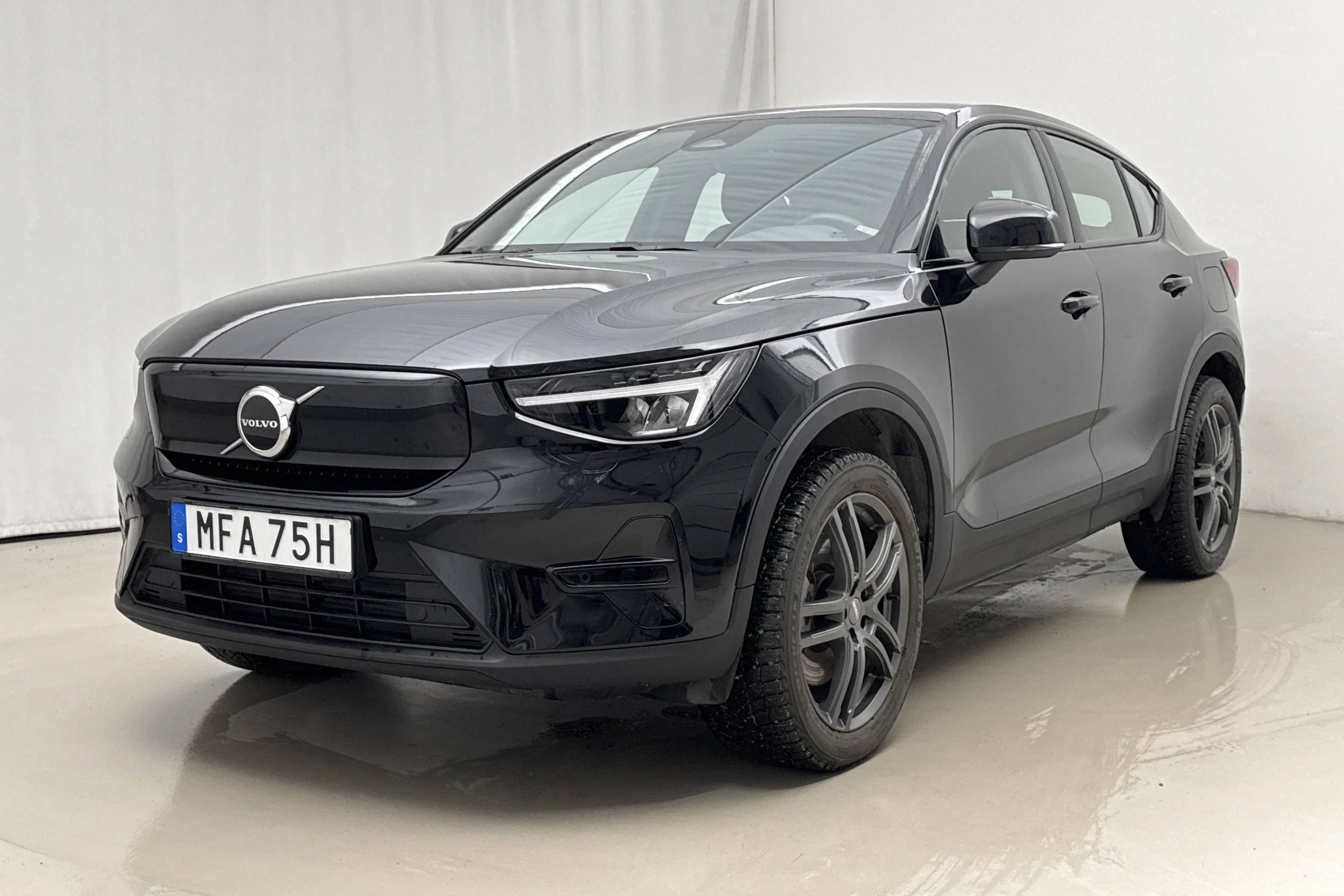 Presentationsfoto 1 av 24: Volvo C40 Recharge Twin (408hk) - 3 193 mil - Automat - svart - 2023