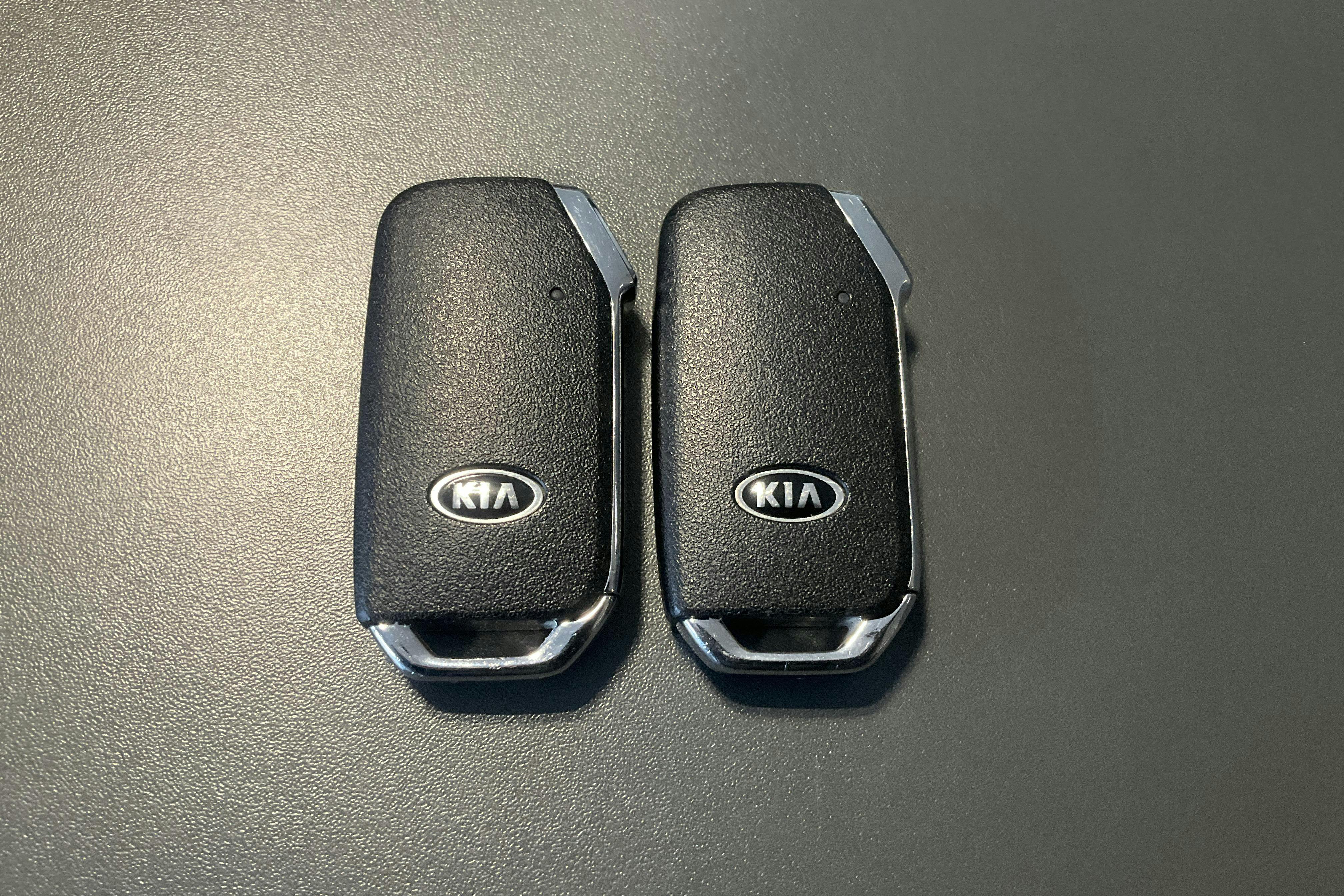 Presentationsfoto 18 av 18: KIA Niro Plug-in Hybrid 1.6 (141hk) - 10 357 mil - Automat - svart - 2020