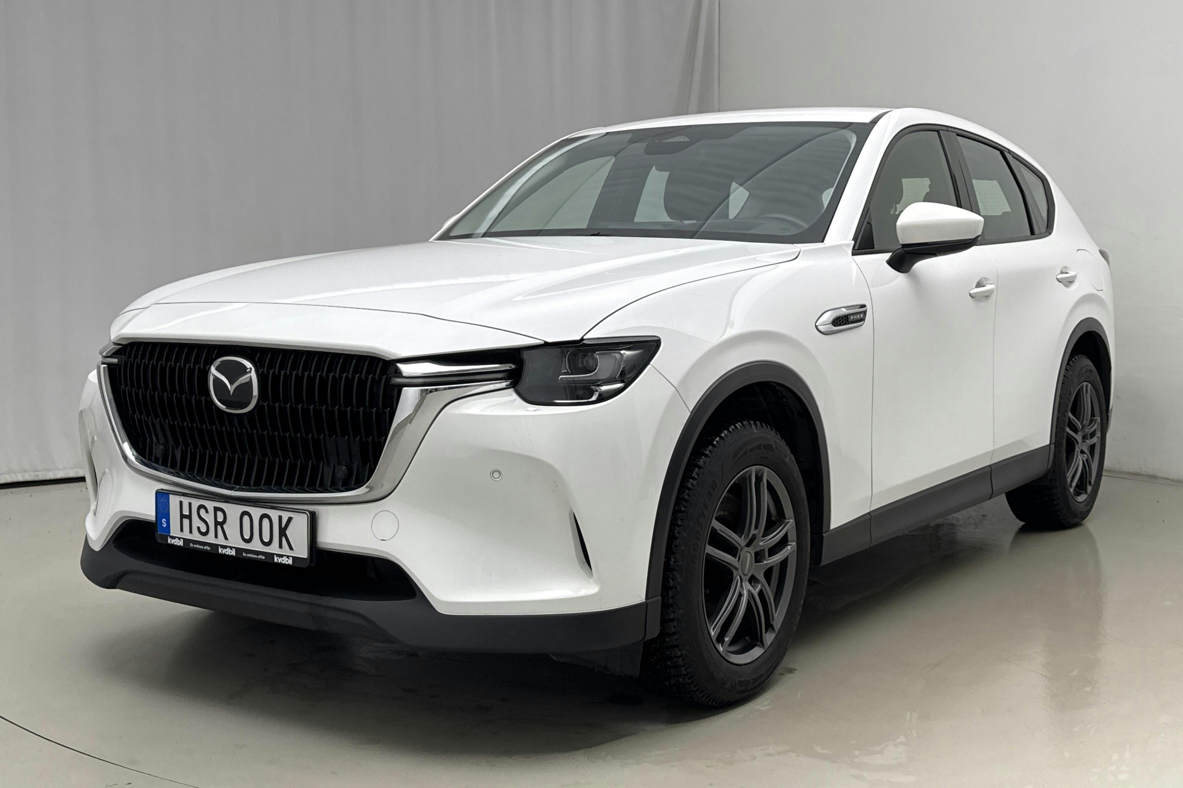 Presentation photo 1 of 22: Mazda CX-60 e-Skyactiv PHEV AWD (327hk) - 69 950 km - Automatic - white - 2023