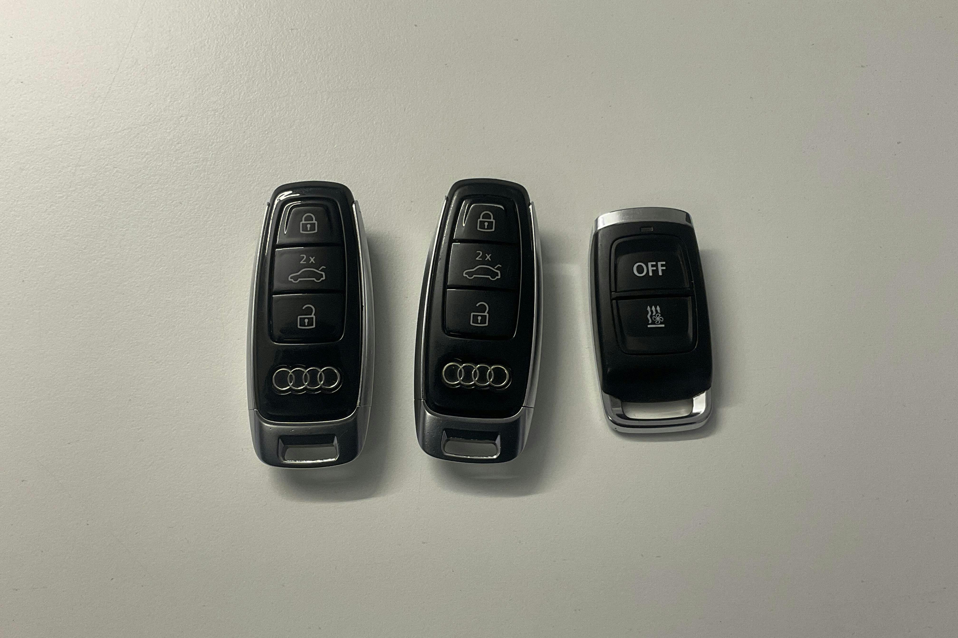 Presentationsfoto 25 av 25: Audi A6 Allroad 55 TDI quattro (349hk) - 15 602 mil - Automat - blå - 2020
