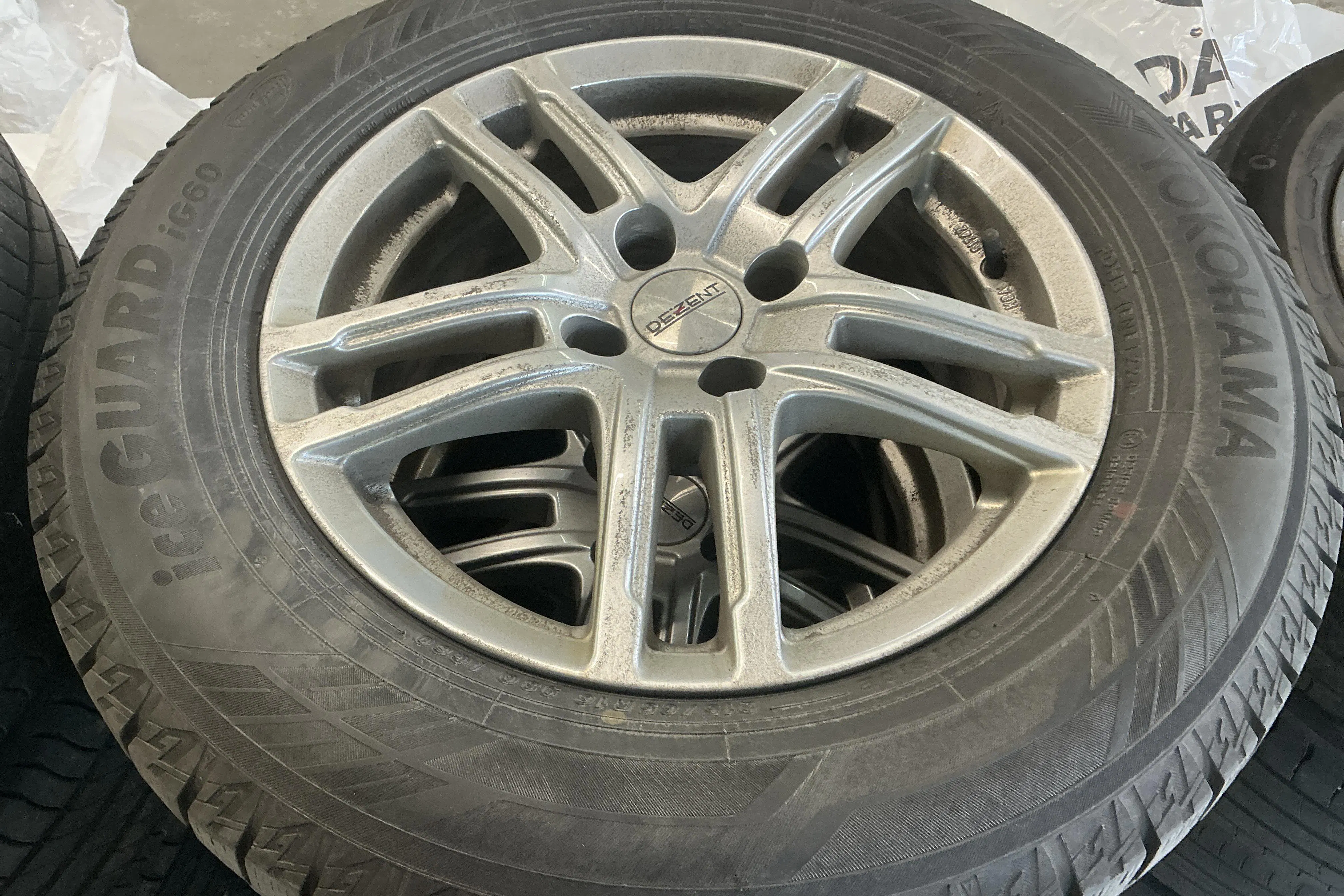 Presentationsfoto 14 av 14: Citroën e-C4 50kWh (136hk) - 9 580 mil - Automat - vit - 2022