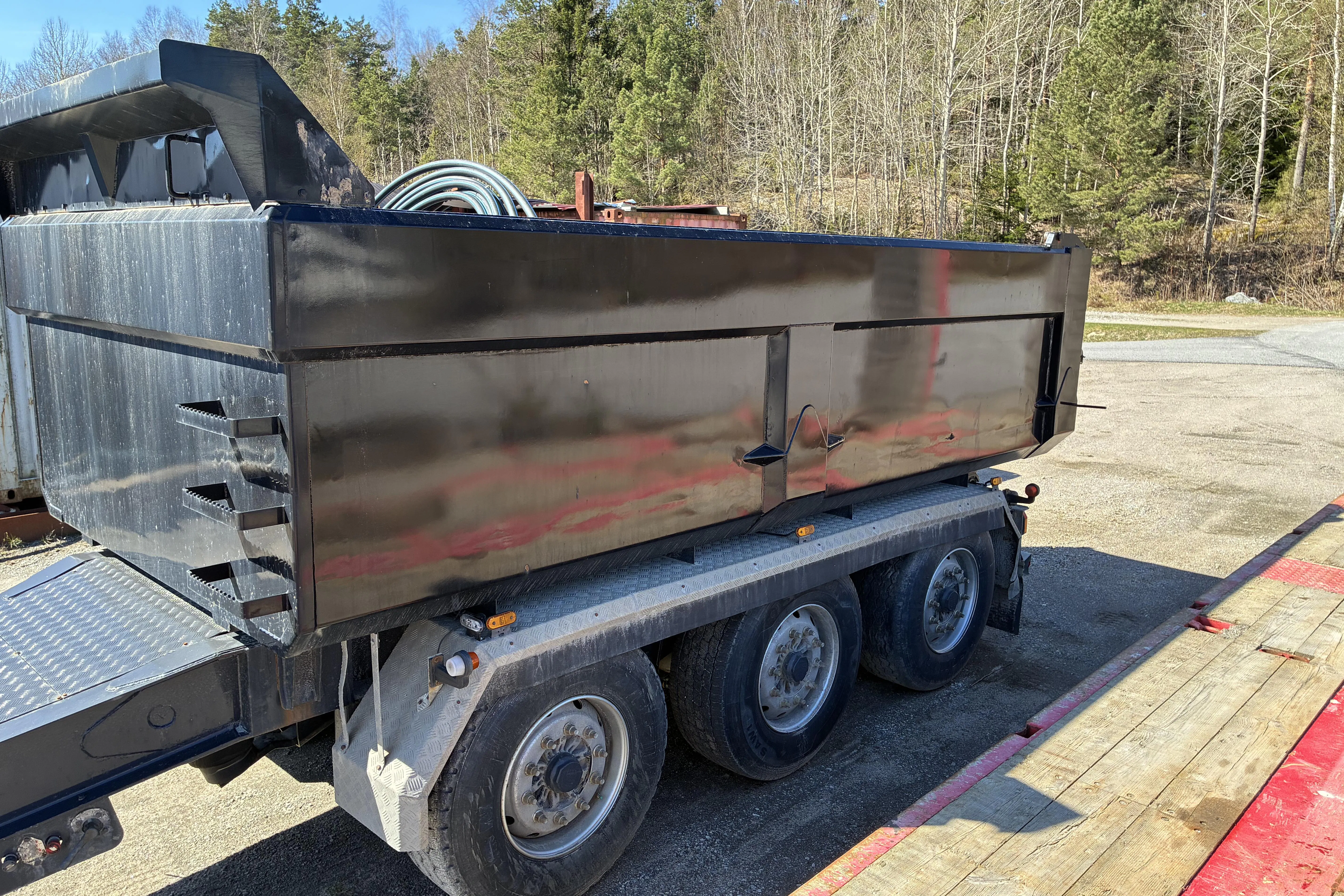 Presentationsfoto 2 av 53: Istrail ISTRAIL TN 144 - 0 km - grå - 2008