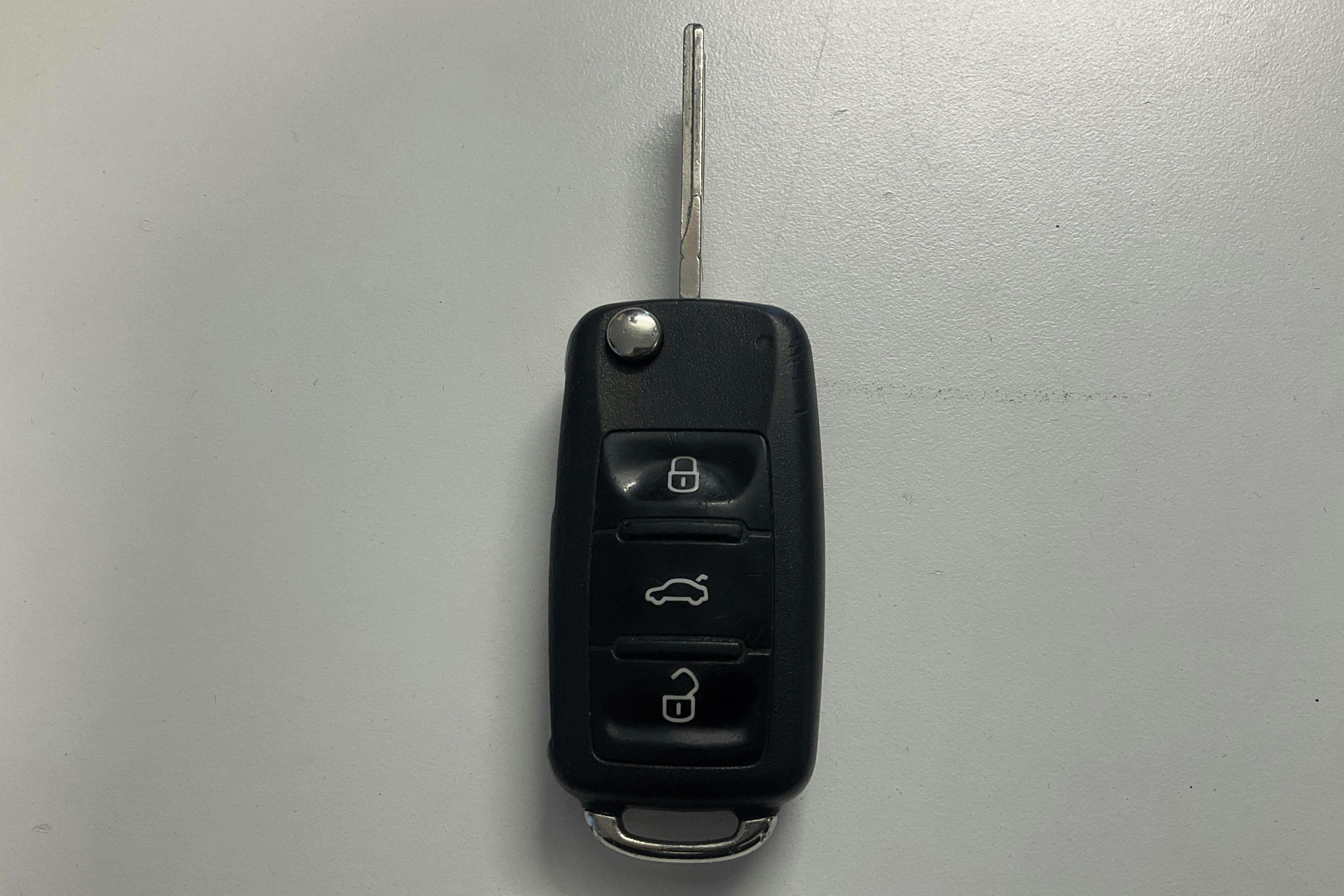 Presentationsfoto 12 av 12: VW Polo 1.4 5dr (85hk) - 13 810 mil - Manuell - röd - 2011