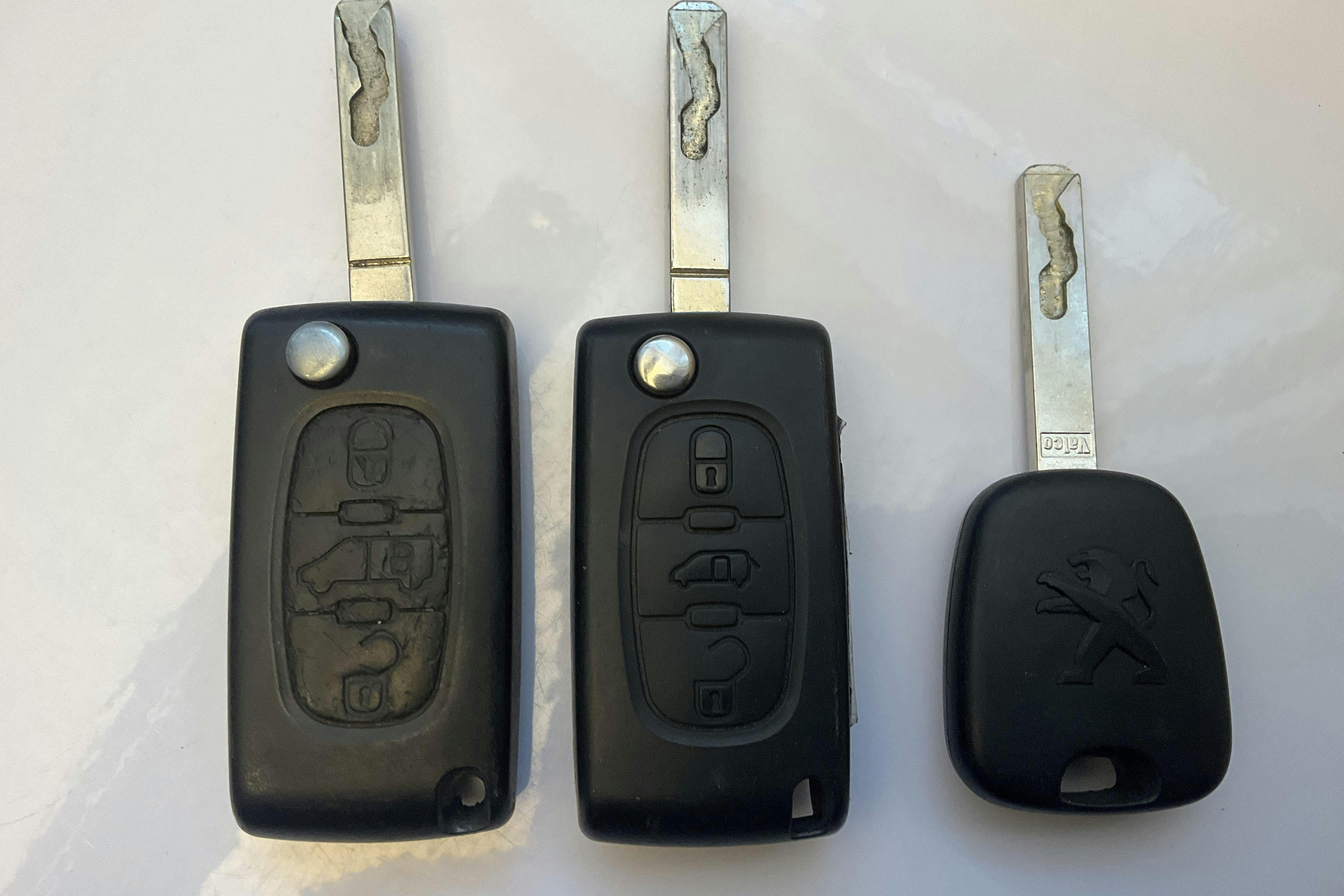 Presentation photo 15 of 15: Peugeot Partner 1.6 e-HDI Skåp (90hk) - 78 290 km - Manual - white - 2013