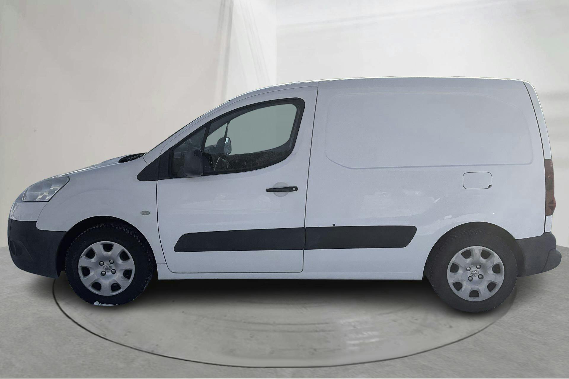 Presentation photo 2 of 15: Peugeot Partner 1.6 e-HDI Skåp (90hk) - 78 290 km - Manual - white - 2013