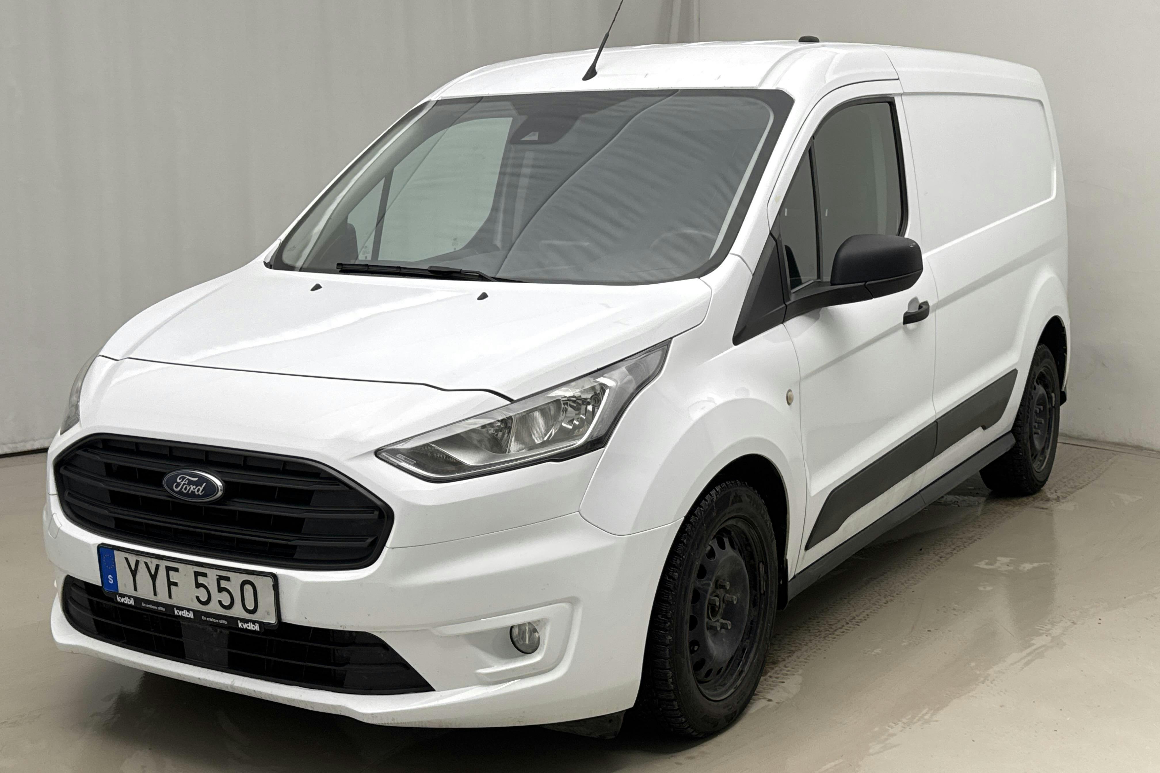 Præsentationsfoto 1 af 15: Ford Transit Connect 1.5 TDCi (120hk) - 194 190 kilometer - Salgsautomat - Hvid - 2018