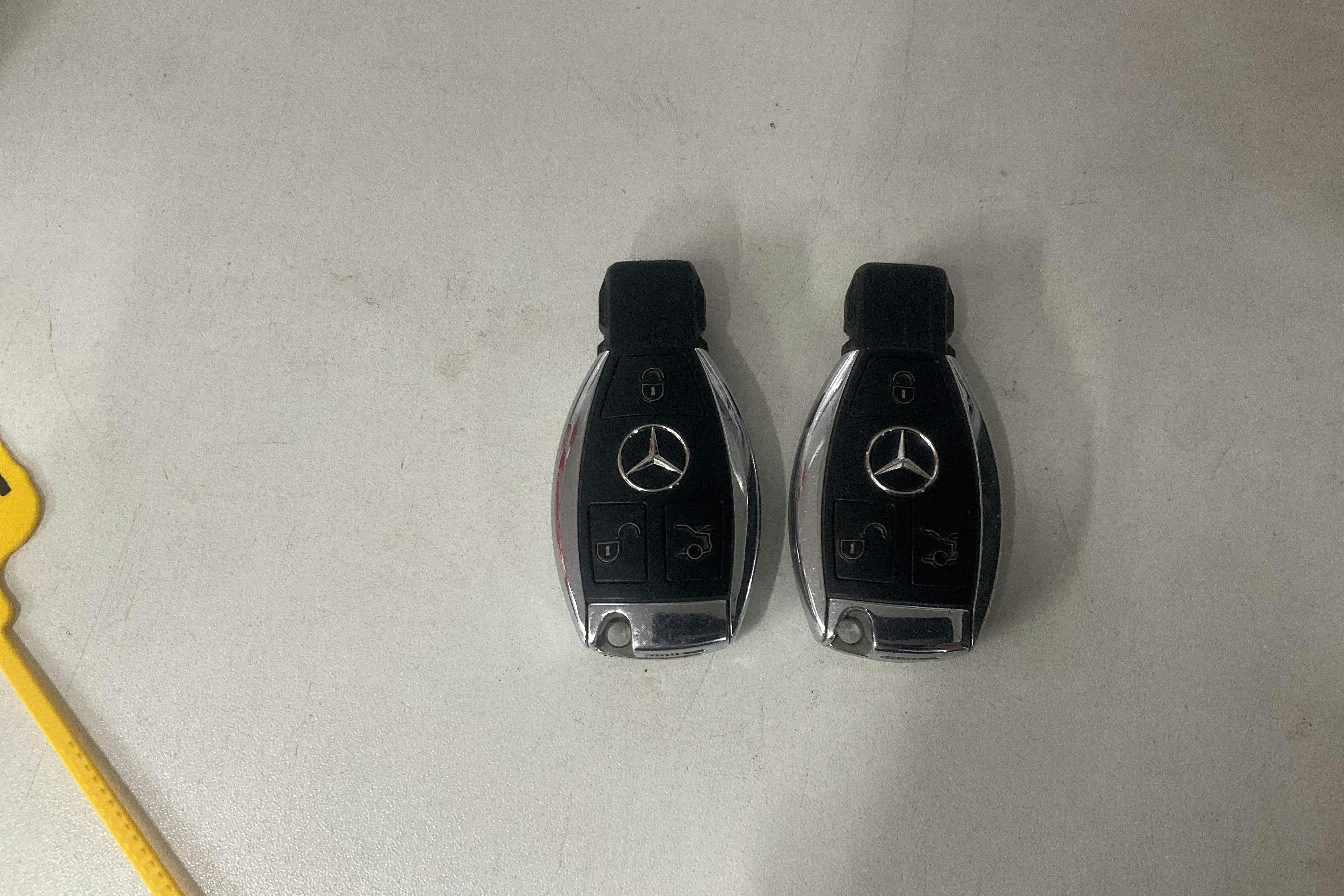 Presentationsfoto 15 av 15: Mercedes E 220 CDI BlueTEC Kombi S212 (170hk) - 13 830 mil - Automat - grå - 2016