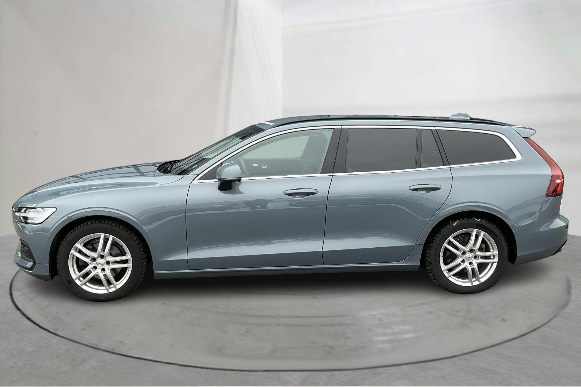 Presentation photo 2 of 19: Volvo V60 B4 Mildhybrid, Diesel (197hk) - 86 040 km - Automatic - gray - 2022