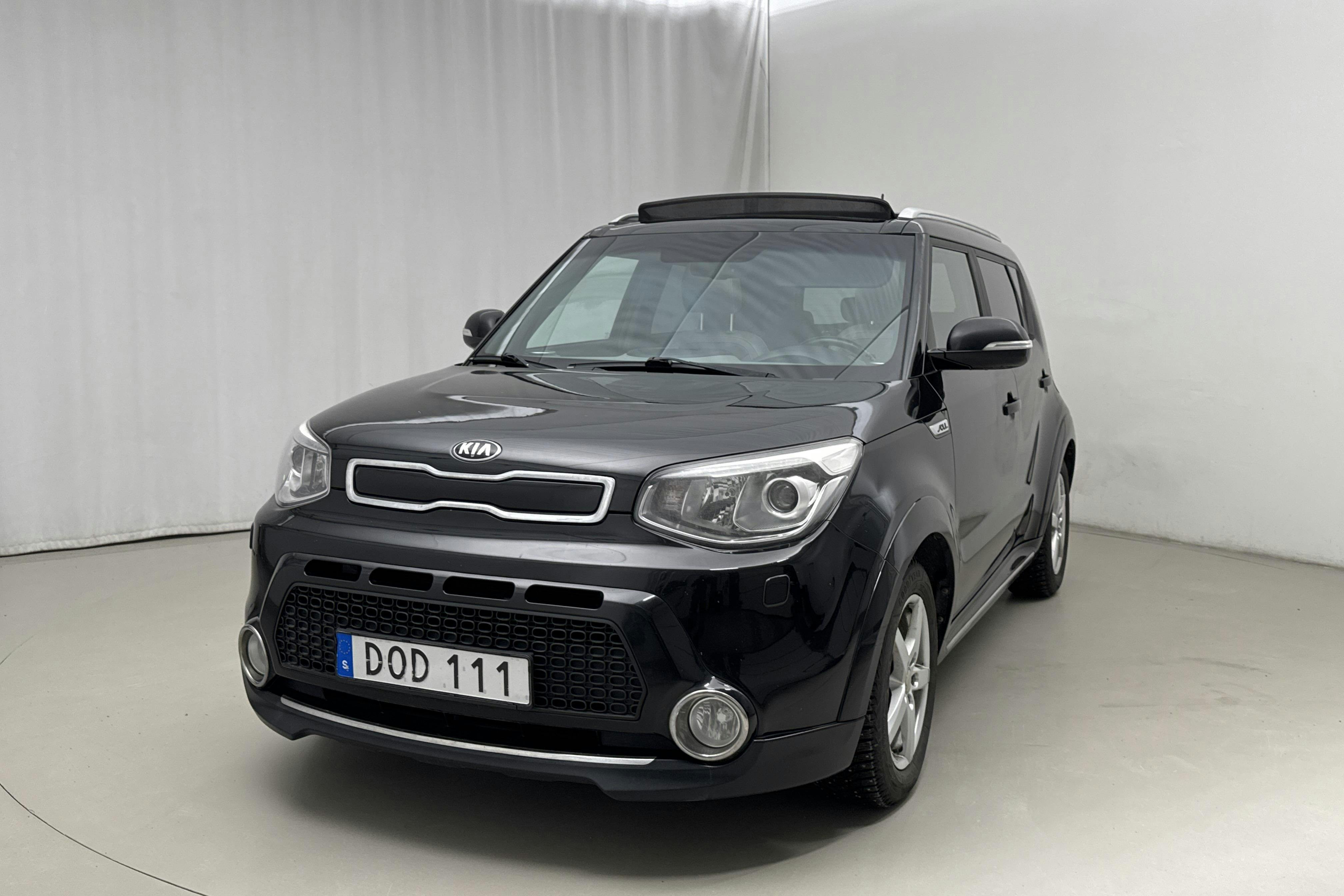 Präsentationsfoto 1 von 14: KIA Soul 1.6 (132hk) - 163 470 Kilometer - Verkaufsautomat - Schwarz - 2015