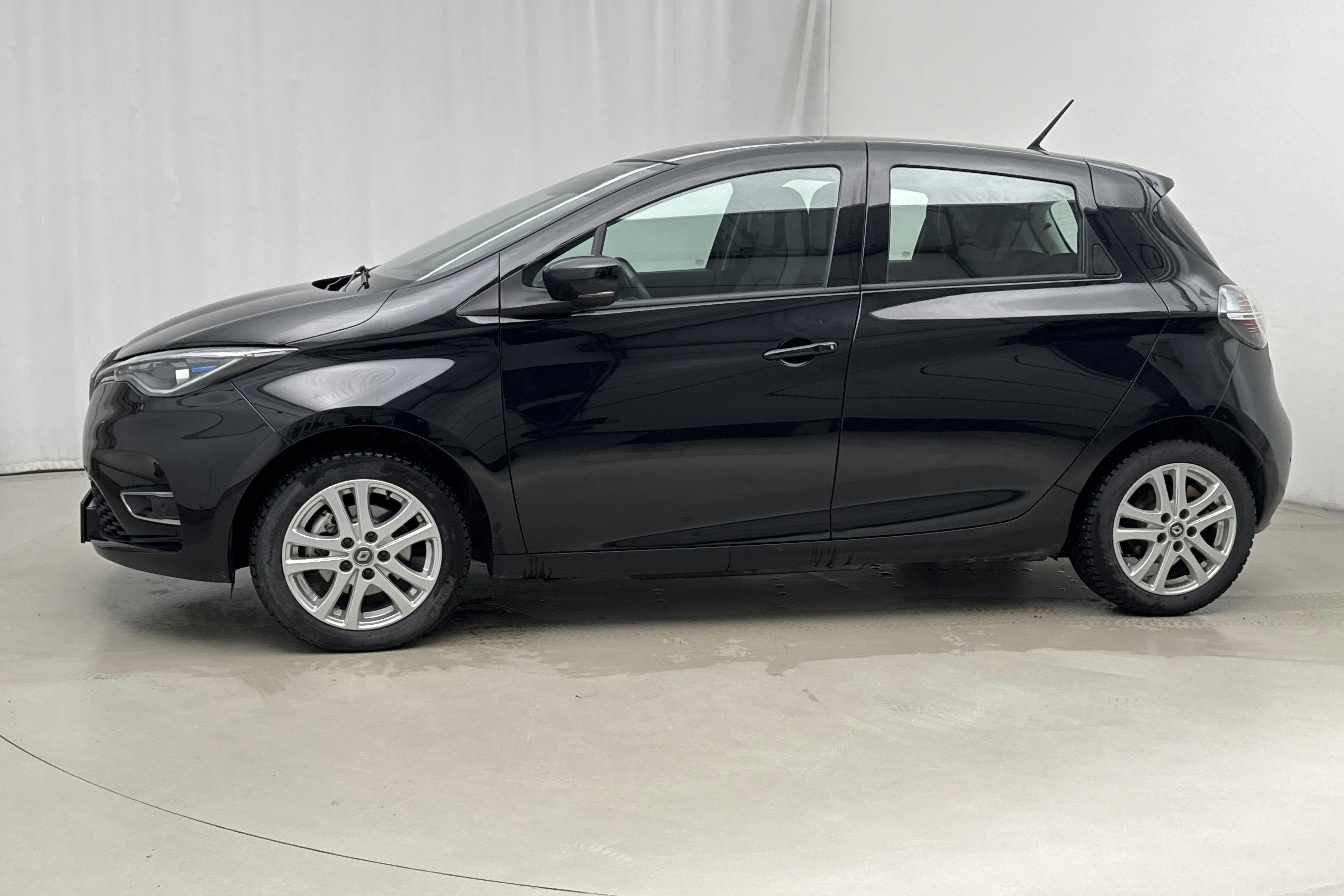 Presentationsfoto 2 av 15: Renault Zoe 52kWh R110 (108hk) - 5 766 mil - Automat - svart - 2021