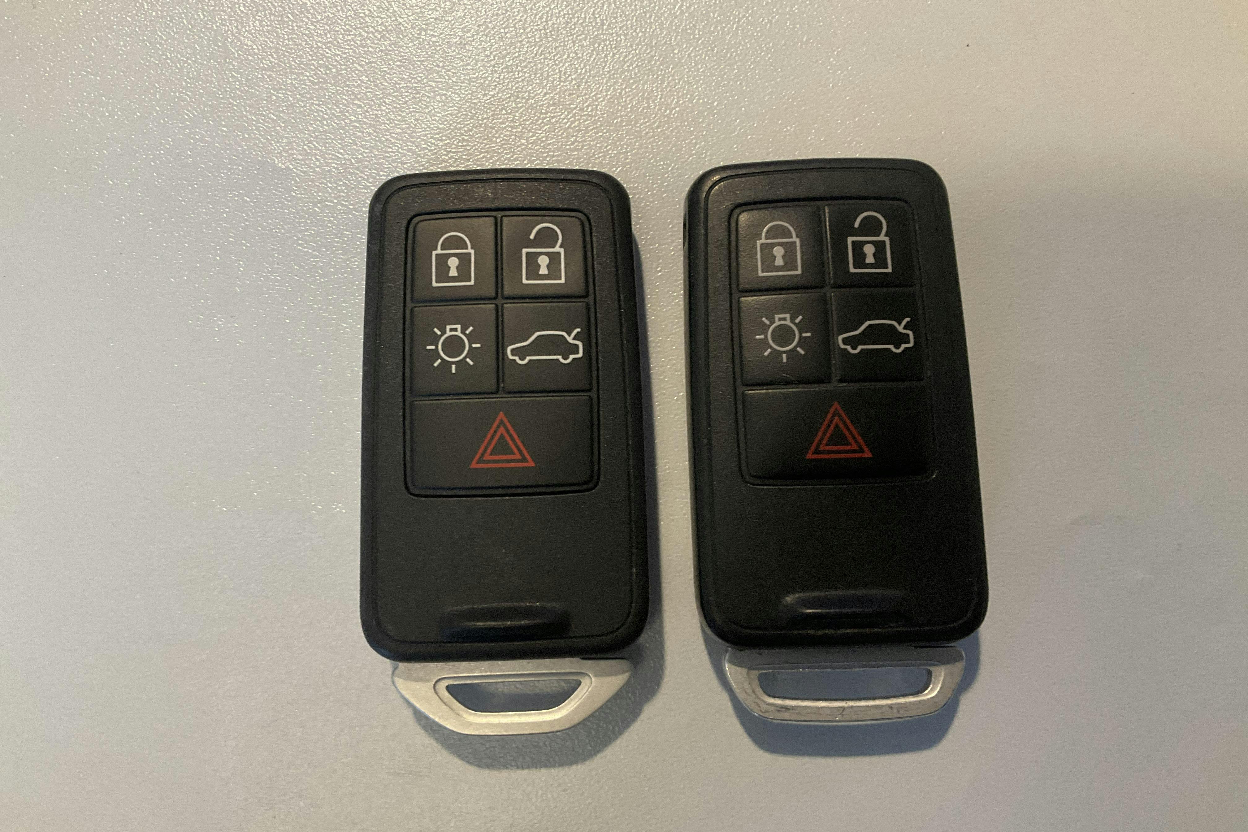 Presentation photo 14 of 14: Volvo V40 D2 (115hk) - 127 040 km - Manual - white - 2015