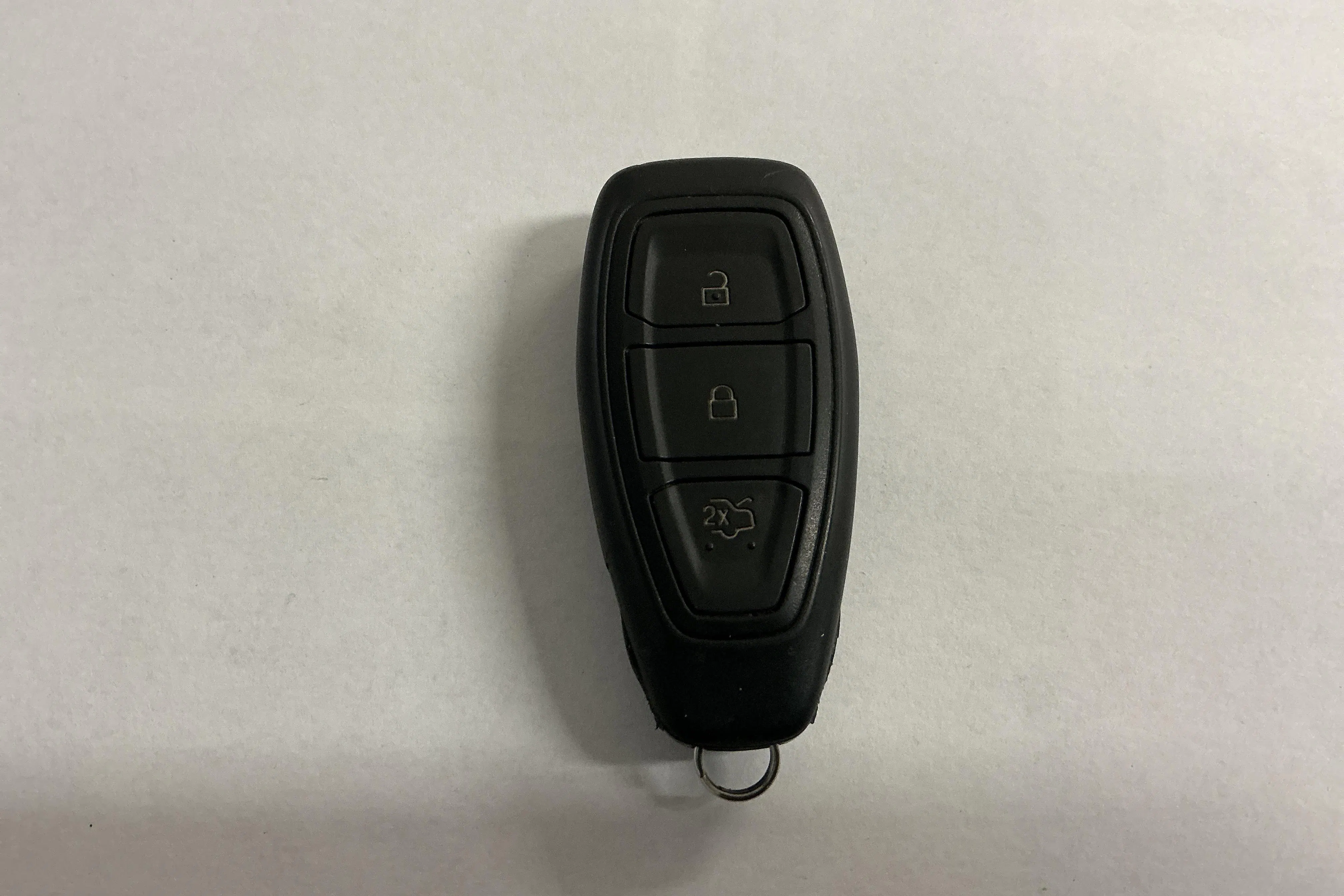 Presentation photo 16 of 16: Ford Kuga 2.5 Elhybrid AWD (190hk) - 221 110 km - Automatic - white - 2022