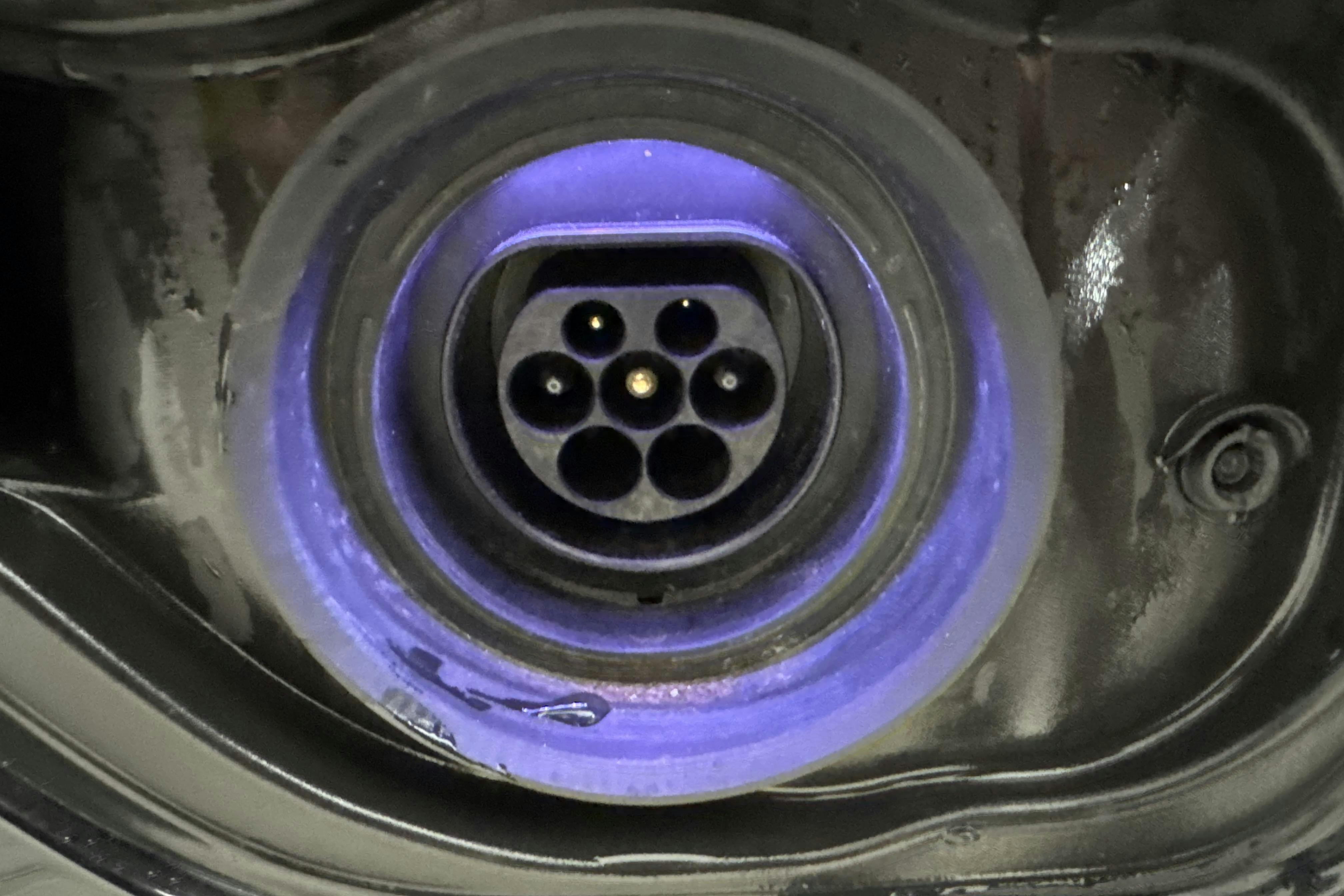 Presentation photo 16 of 16: Volvo V60 T6 AWD Recharge (350hk) - 83 900 km - Automatic - black - 2023