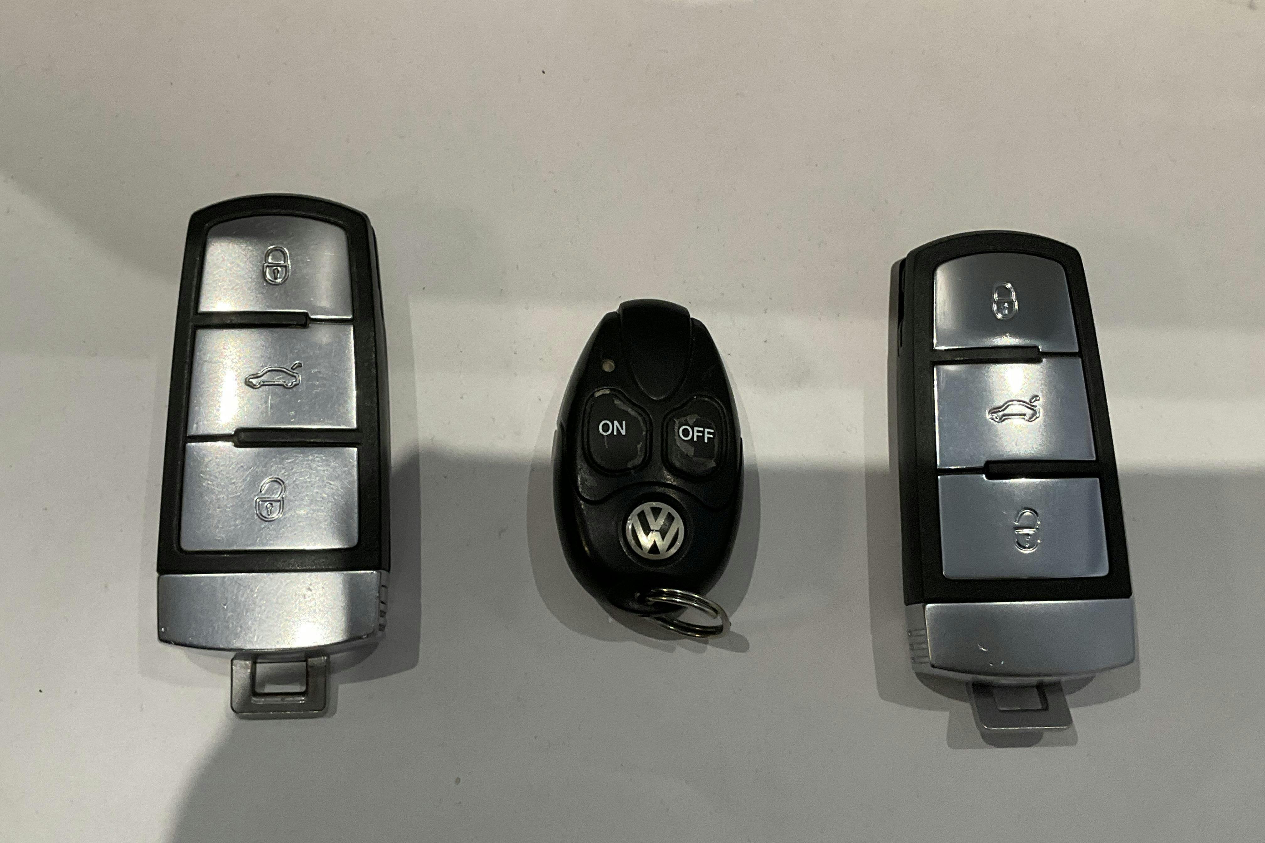 Presentationsfoto 12 av 12: VW Passat 2.0 TDI BlueMotion Technology Variant (140hk) - 11 641 mil - Manuell - vit - 2013