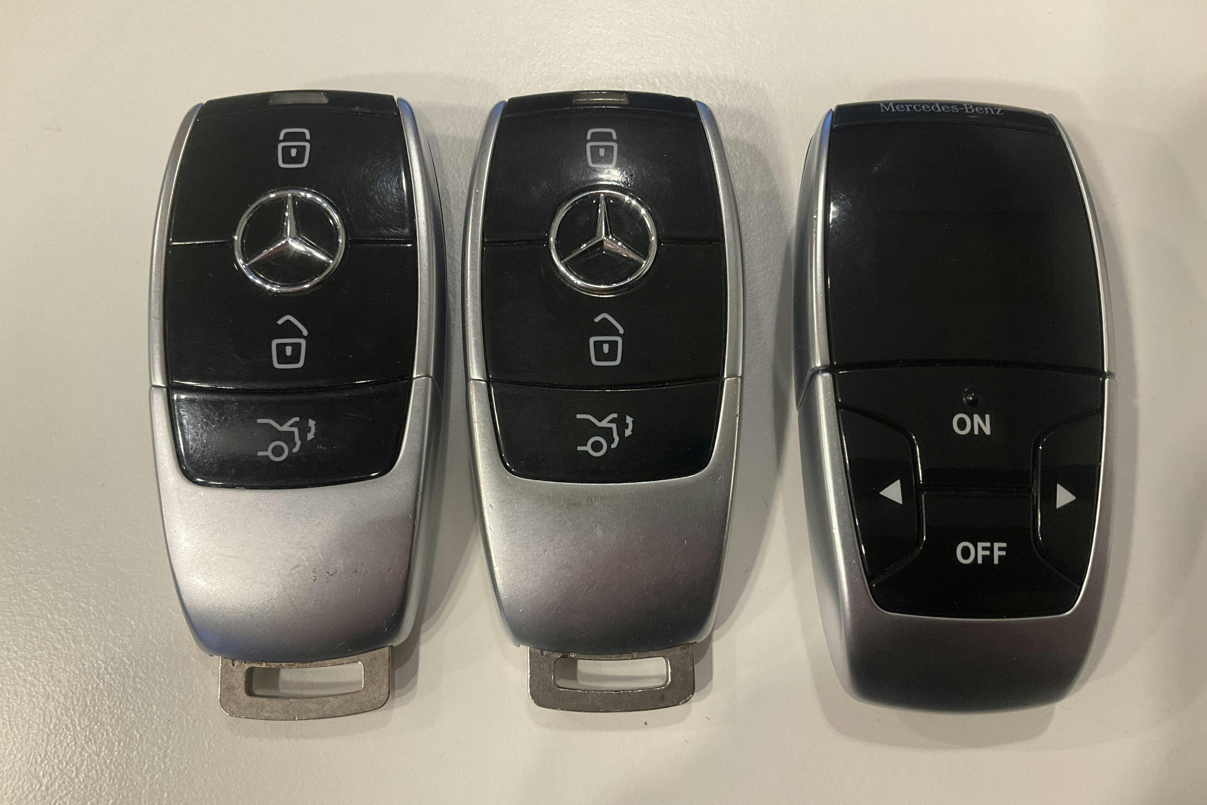 Presentation photo 17 of 17: Mercedes E 220 d 4MATIC Kombi S213 (194hk) - 162 320 km - Automatic - Dark Blue - 2019