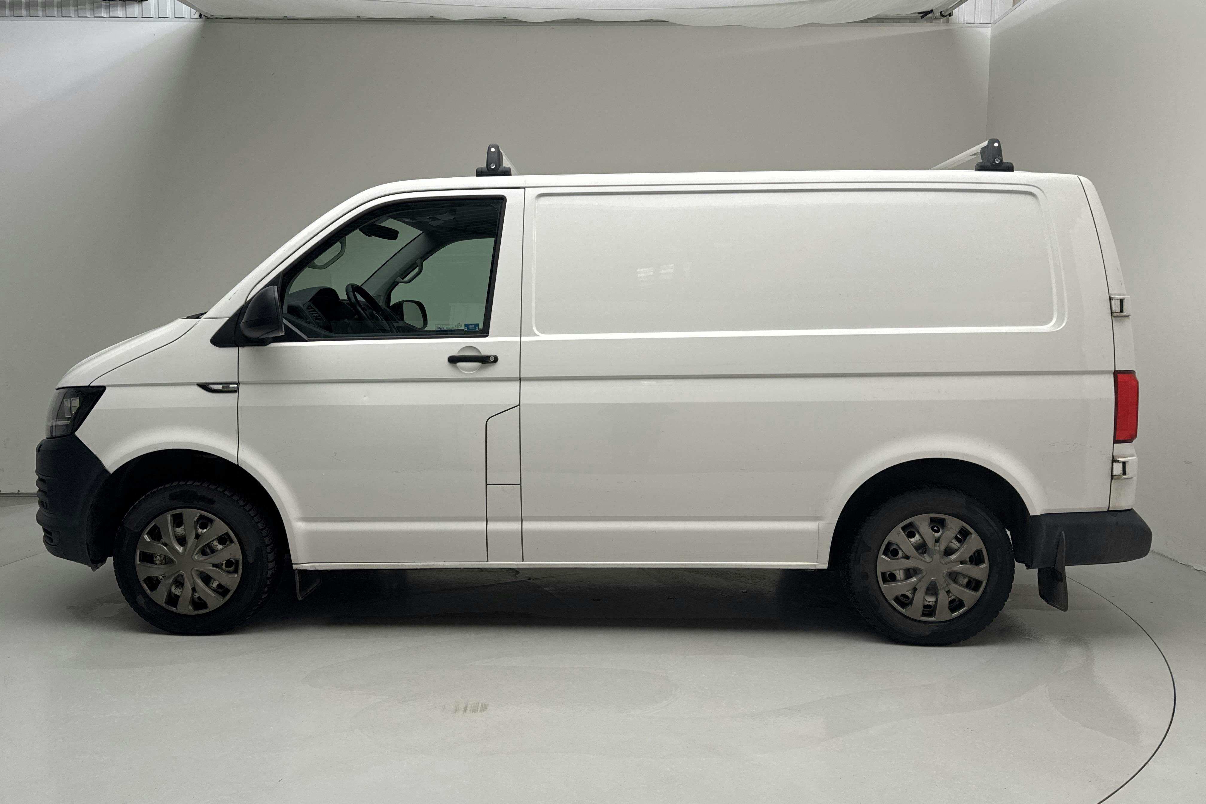 Esittelykuva 2 osoitteesta 14: VW Transporter T6 2.0 TDI BMT Skåp (150hk) - 162 150 km - Automaattinen - valkoinen - 2018