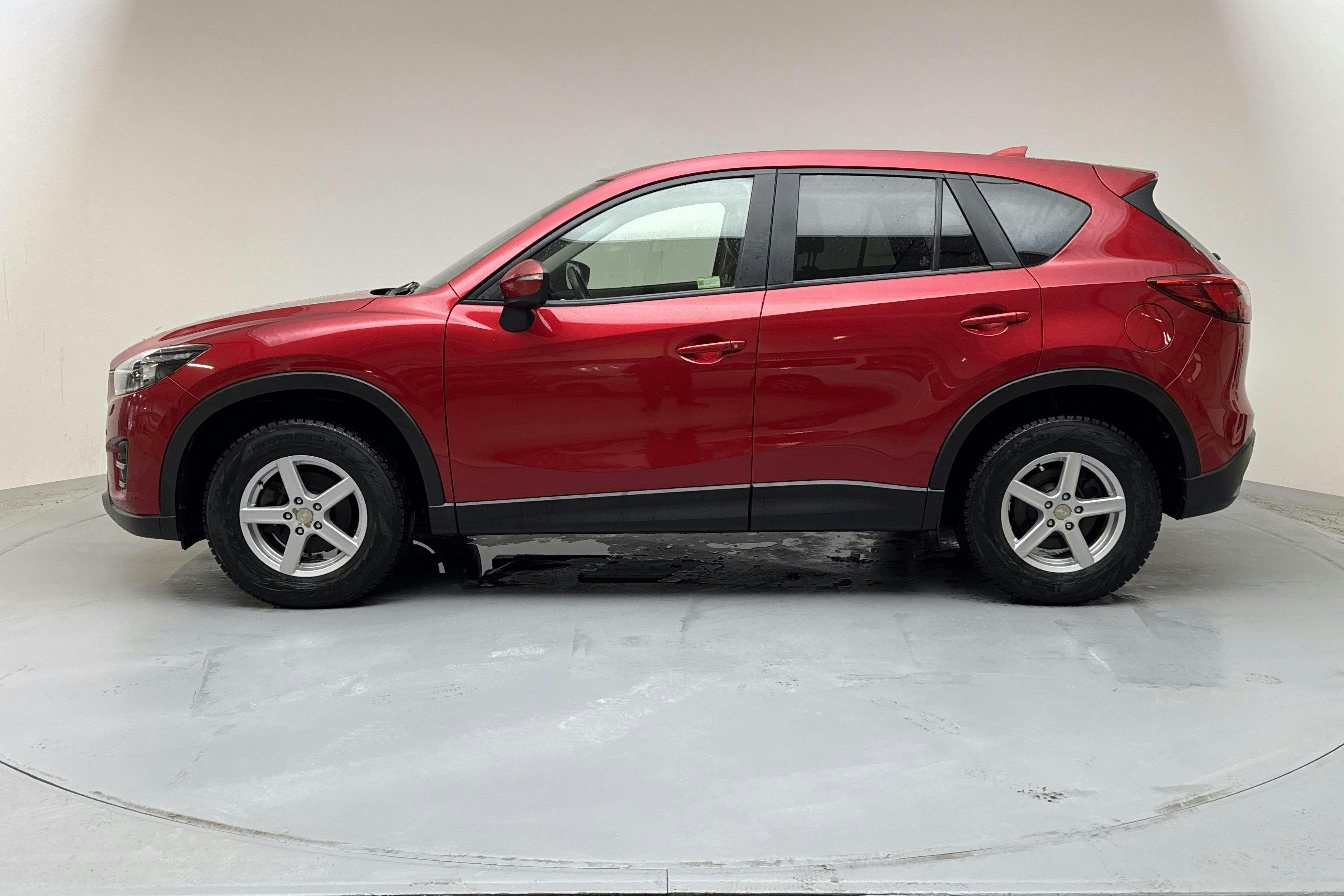 Präsentationsfoto 2 von 15: Mazda CX-5 2.5 AWD (192hk) - 131 860 Kilometer - Verkaufsautomat - Rote Farbe - 2016