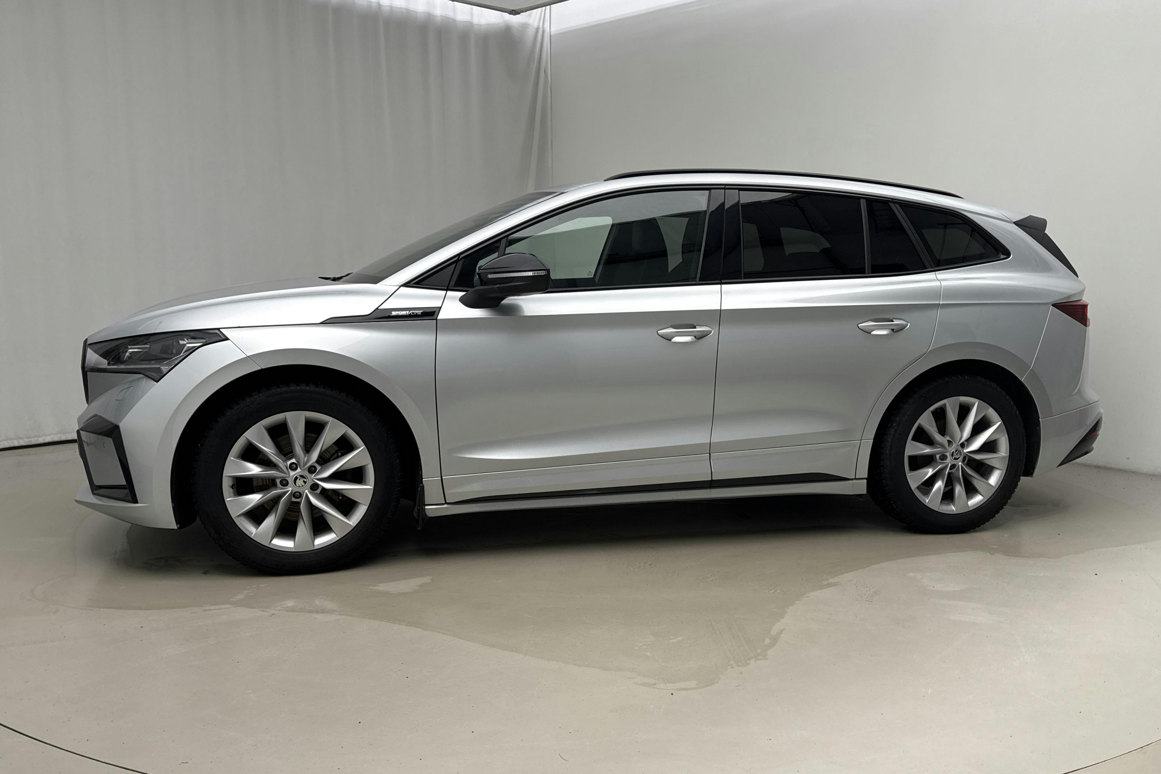 Presentationsfoto 2 av 23: Skoda Enyaq iV 60 (180hk) - 8 793 mil - Automat - grå - 2022