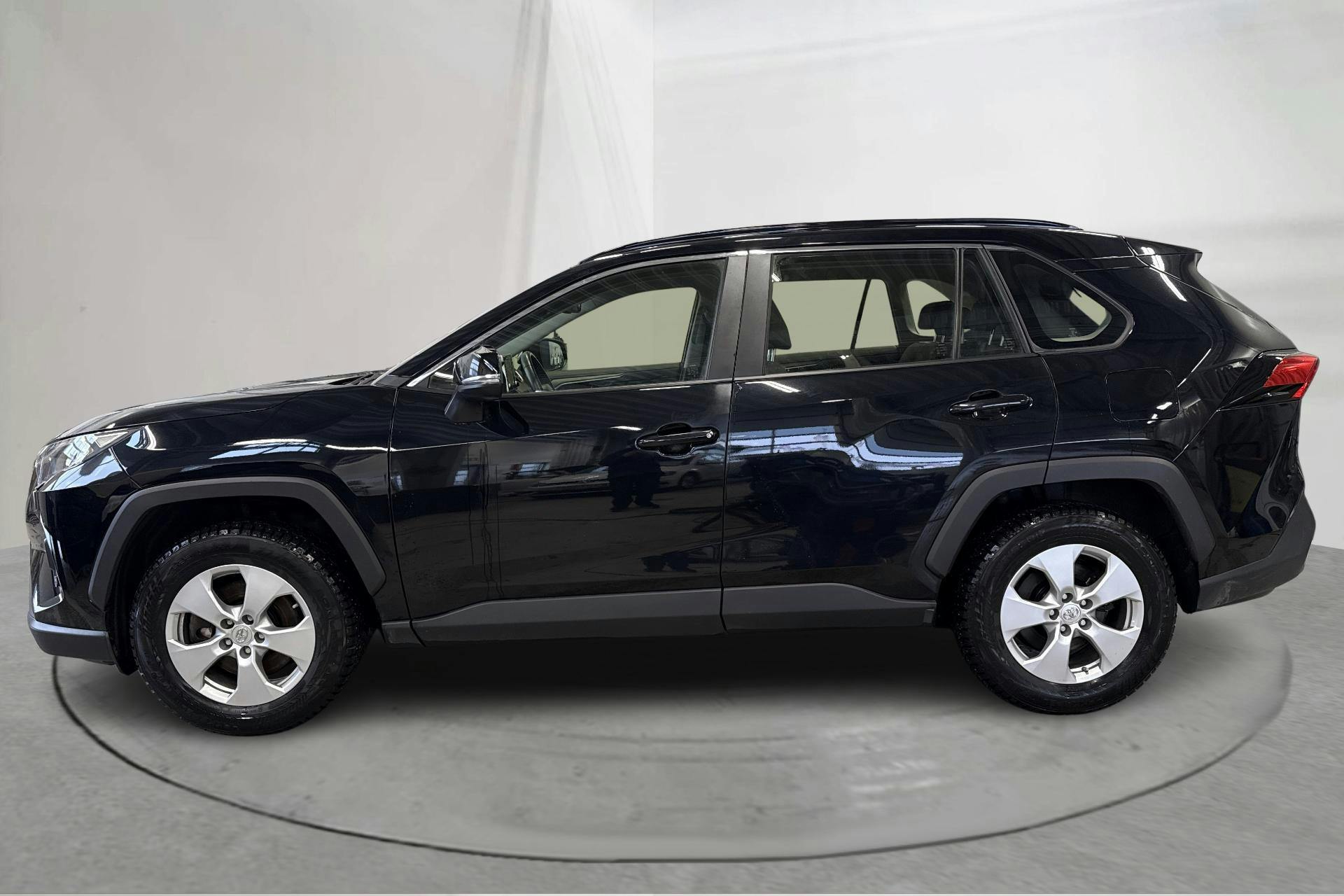 Presentation photo 2 of 16: Toyota RAV4 2.5 HSD AWD (222hk) - 108 910 km - Automatic - black - 2022