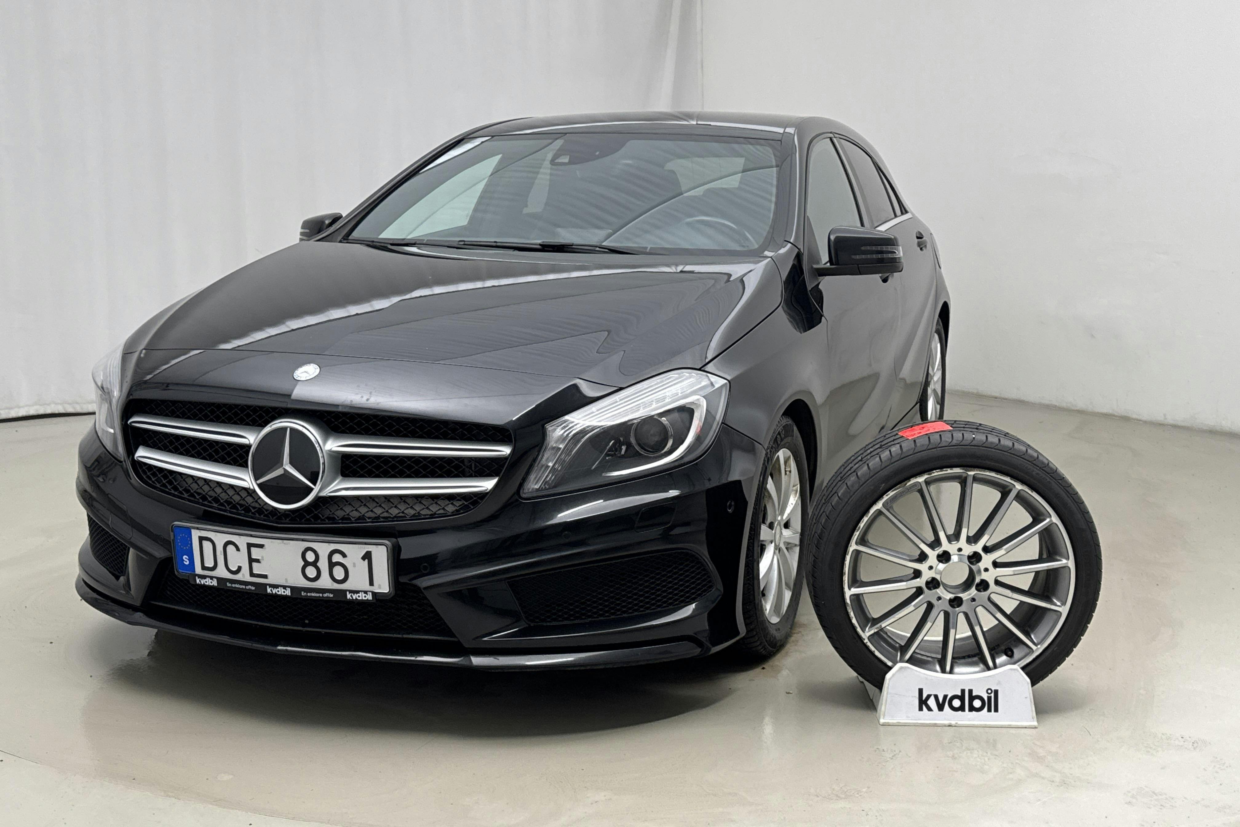 Presentationsfoto 1 av 13: Mercedes A 200 CDI 5dr W176 (136hk) - 10 149 mil - Automat - svart - 2014