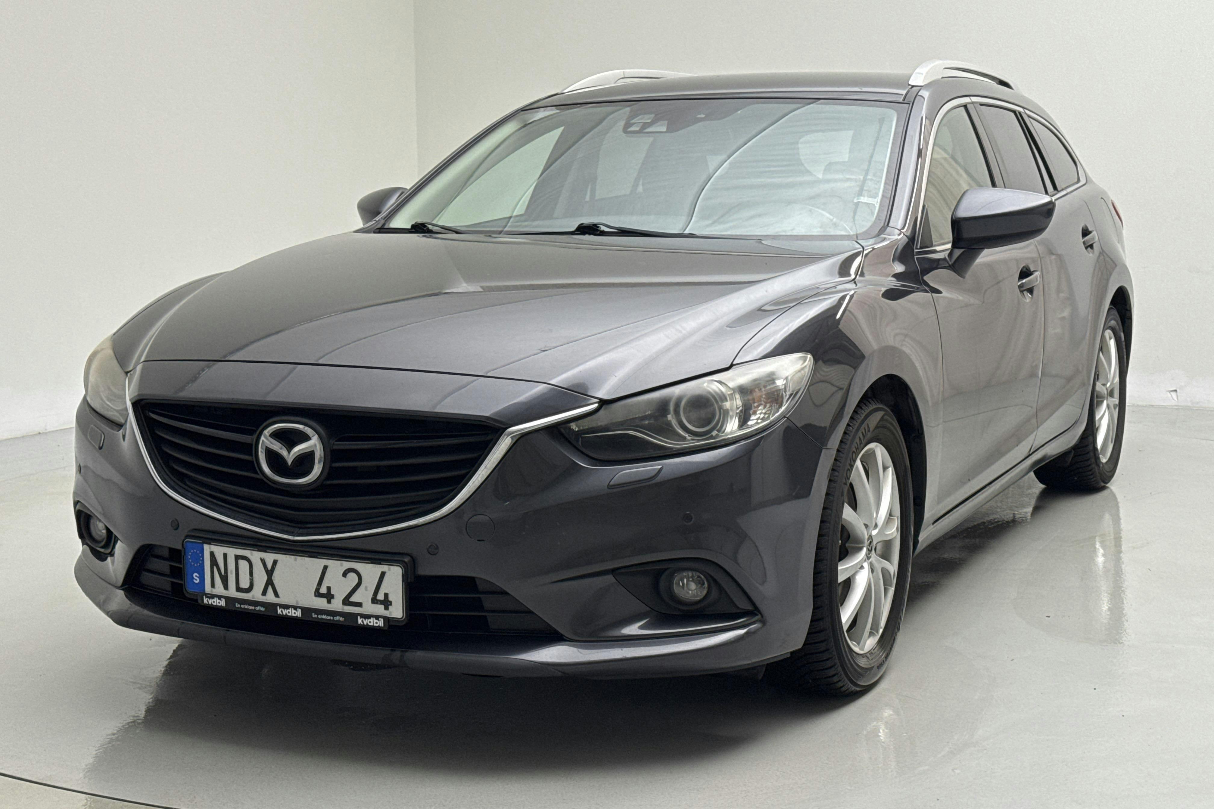 Presentation photo 1 of 13: Mazda 6 2.0 Kombi (165hk) - 168 330 km - Automatic - gray - 2013
