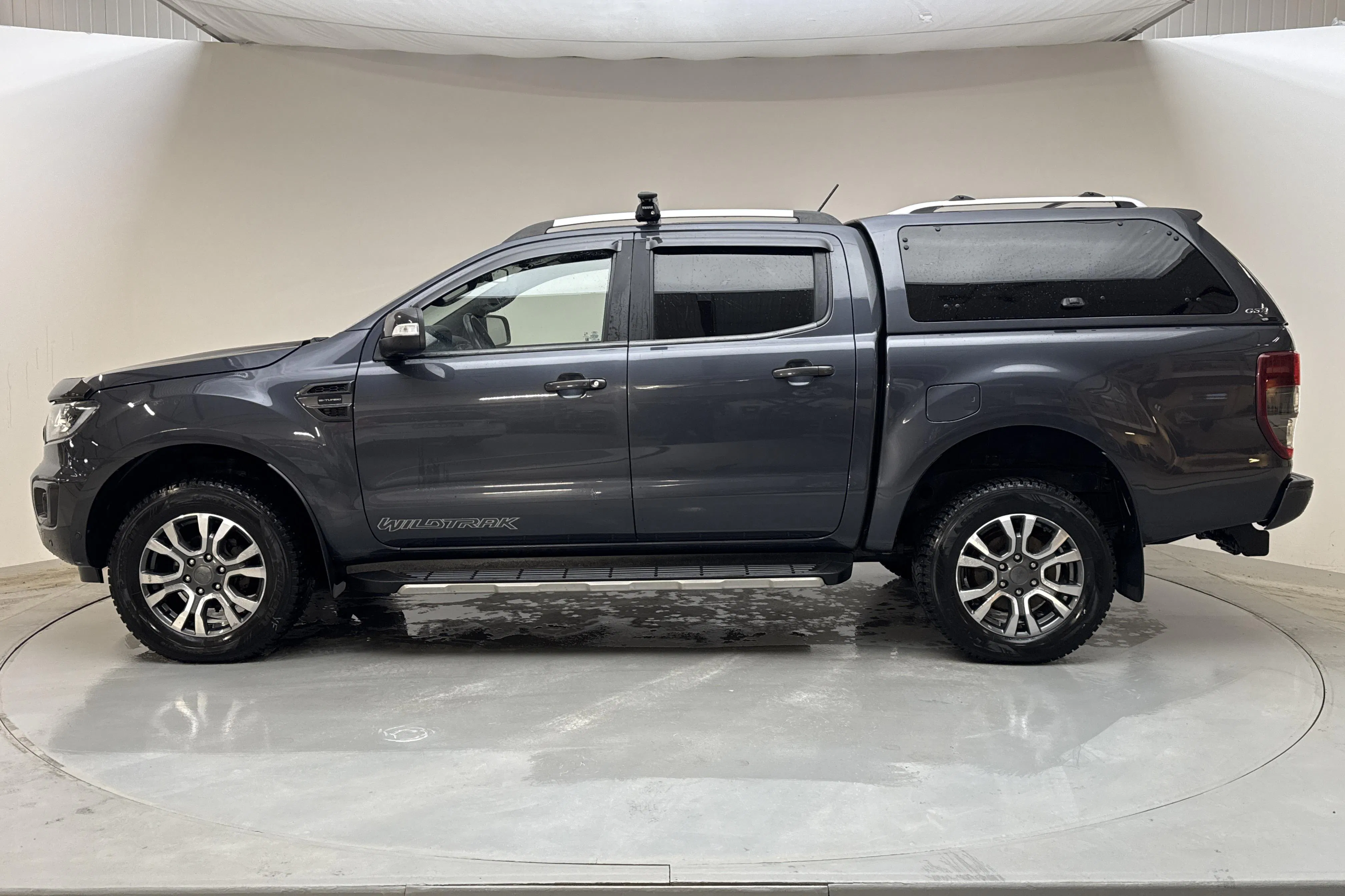 Presentationsfoto 2 av 17: Ford Ranger 2.0 TDCi 4WD (213hk) - 15 048 mil - Automat - grå - 2021