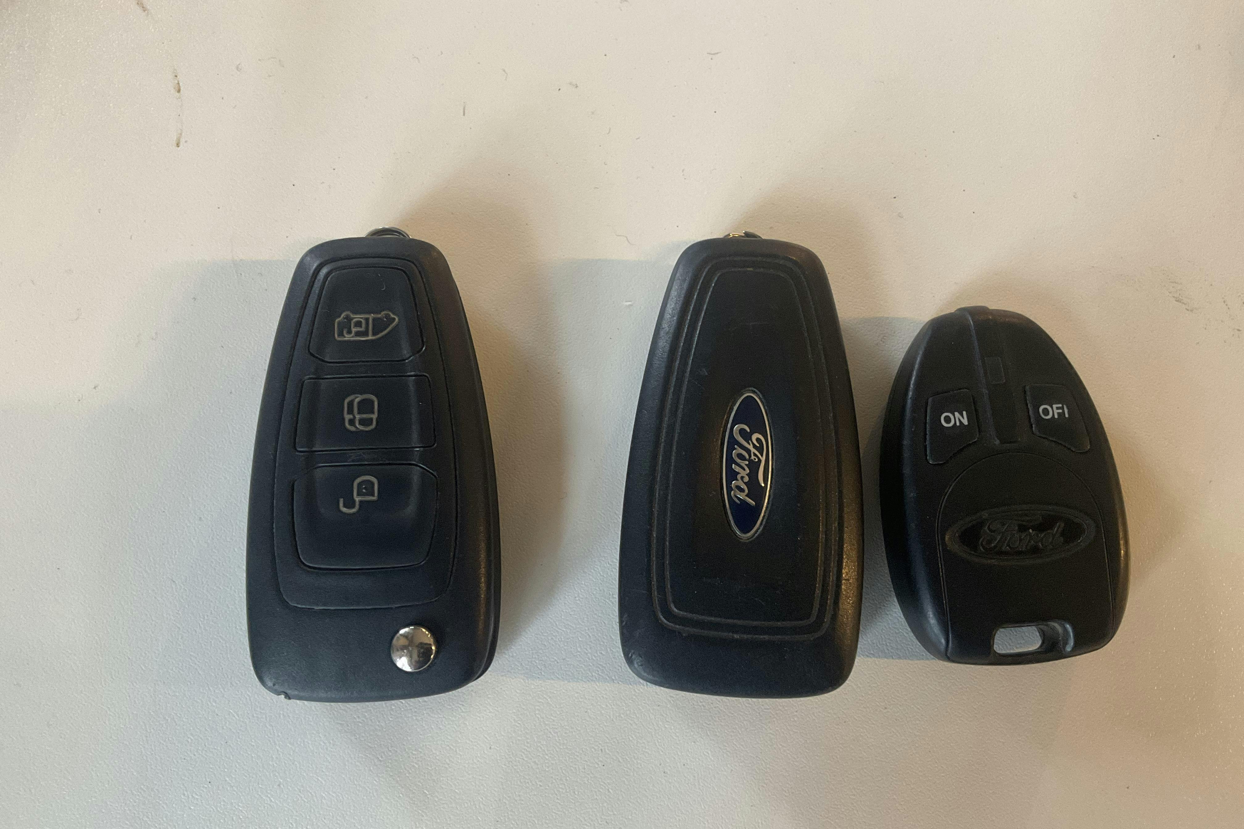 Presentation photo 16 of 16: Ford Transit Custom 300 (130hk) - 205 060 km - Manual - black - 2019